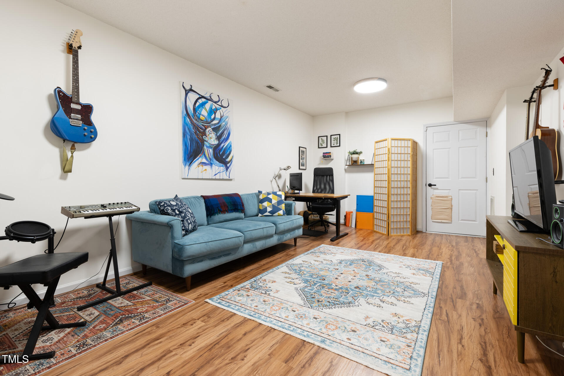 5313 Fortunes Ridge Drive