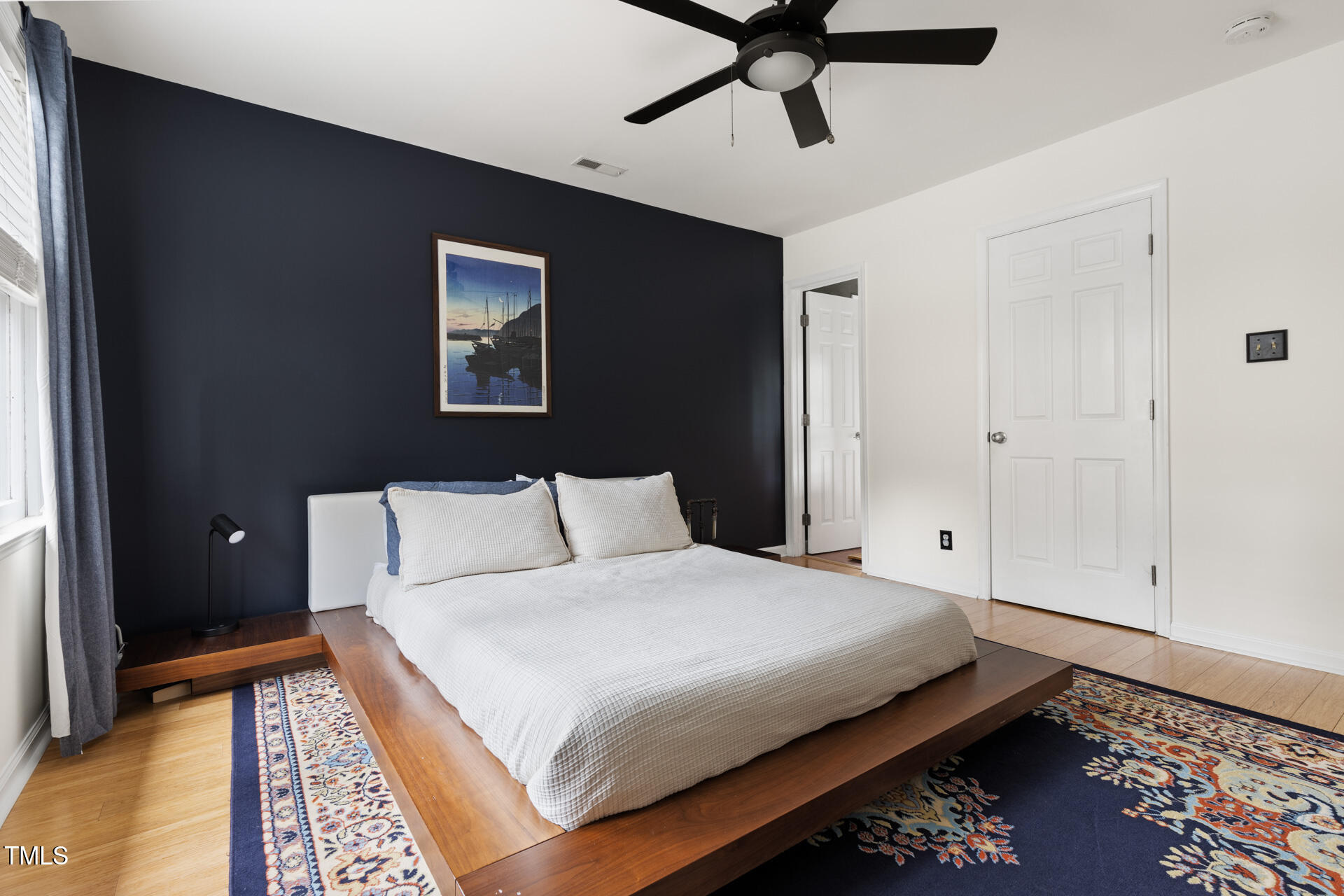 5313 Fortunes Ridge Drive