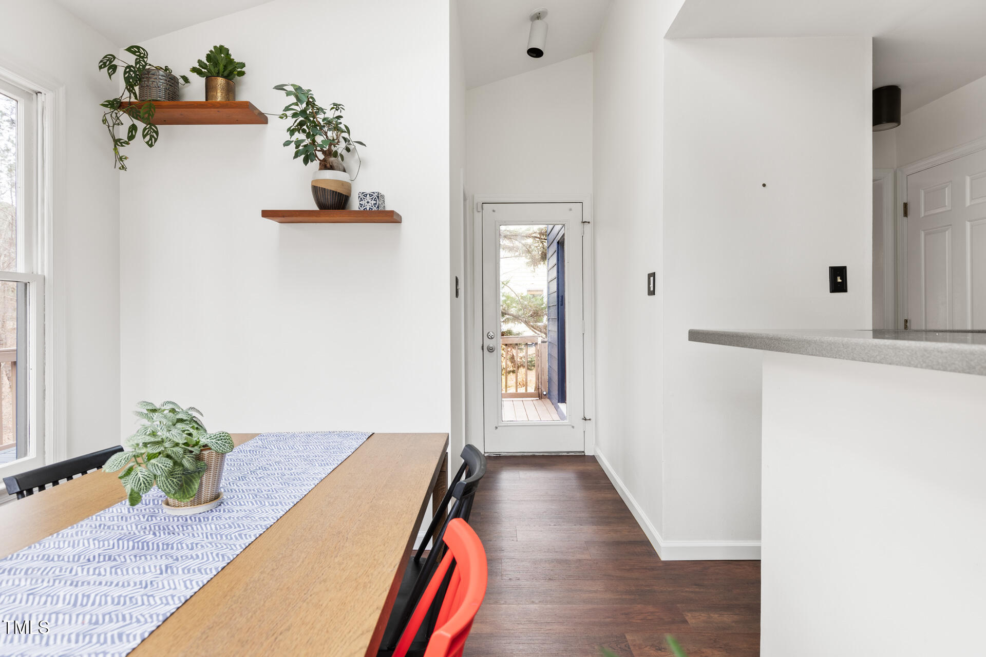 5313 Fortunes Ridge Drive