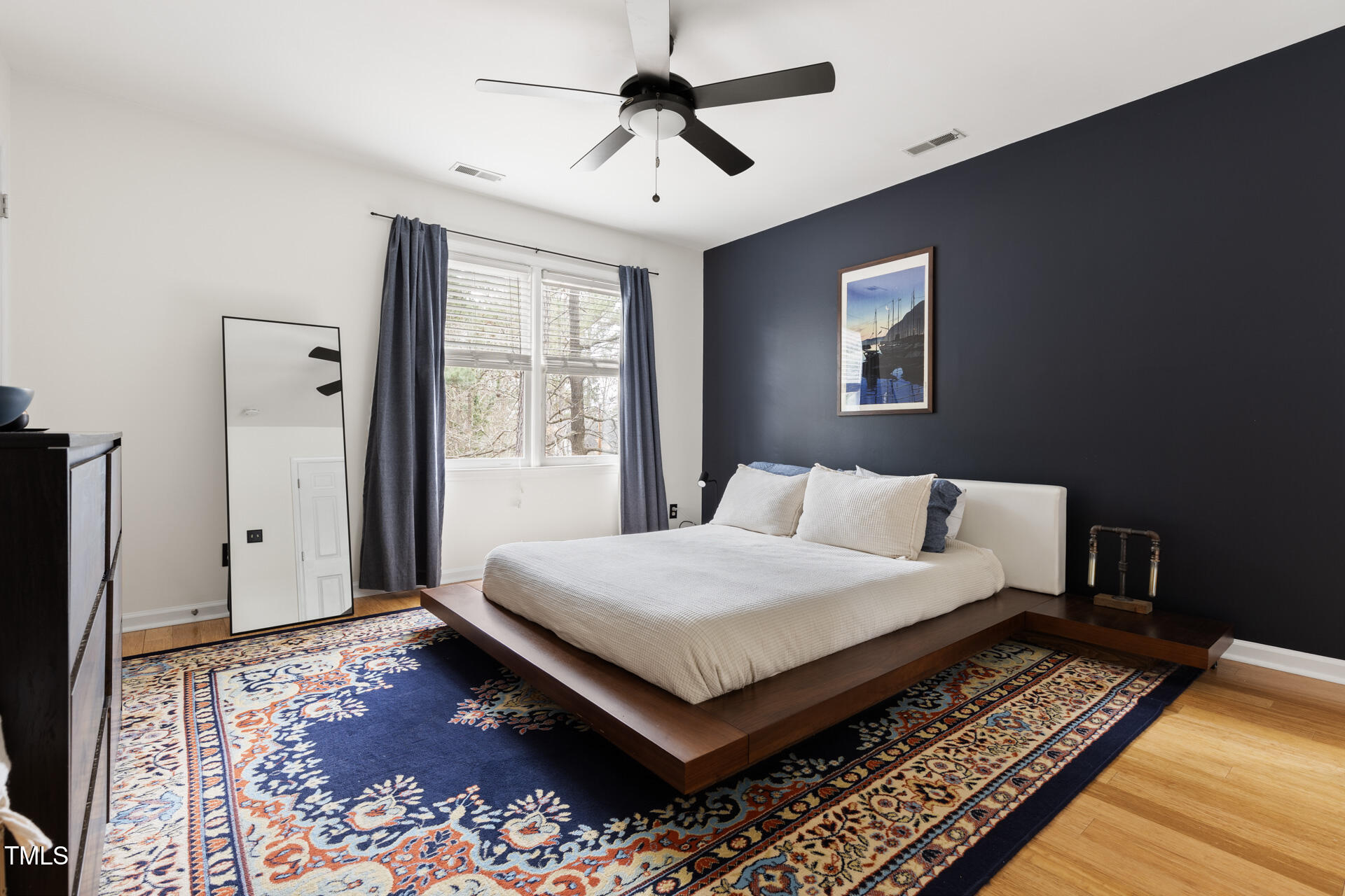 5313 Fortunes Ridge Drive