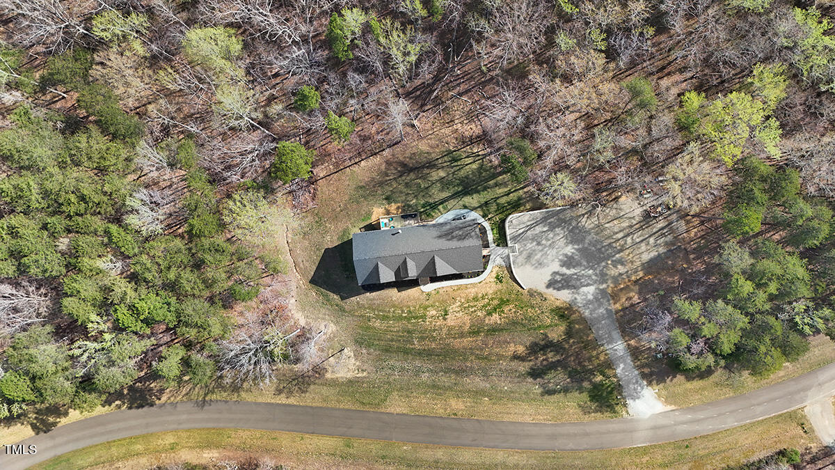 90 Ferncrest Court