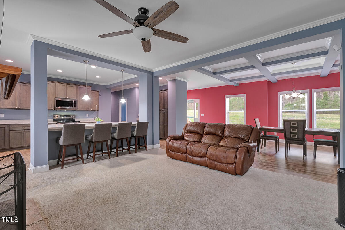90 Ferncrest Court