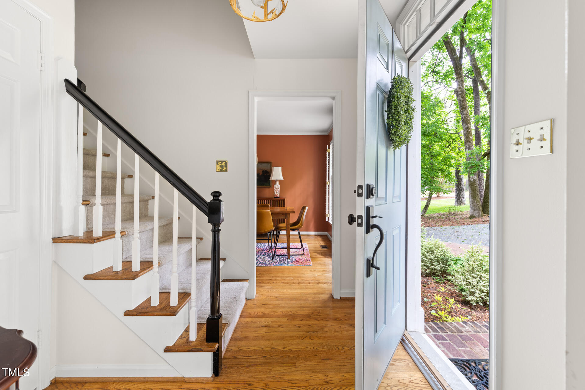 2481 Foxwood Drive