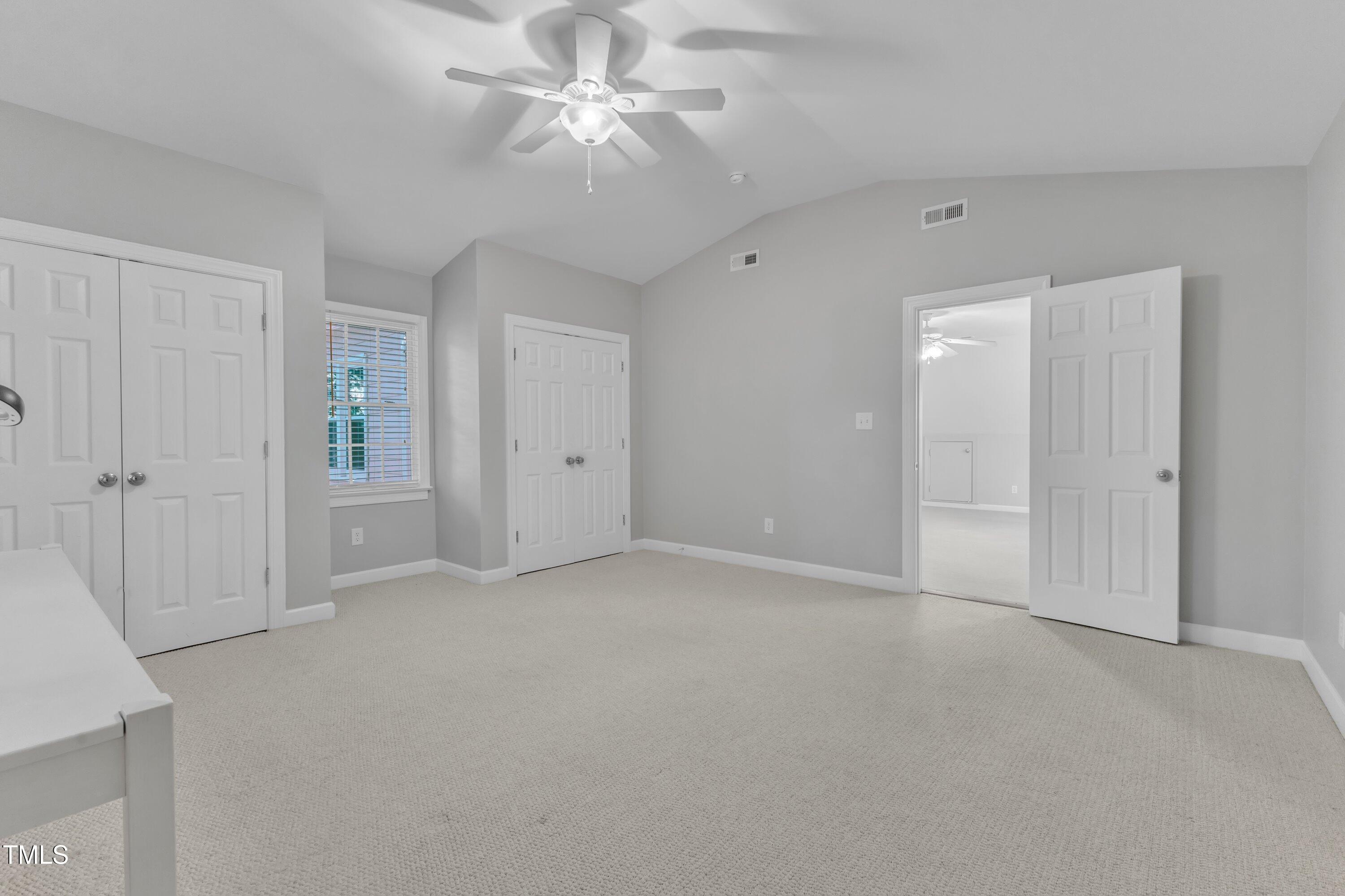 2125 Oakcrest Court