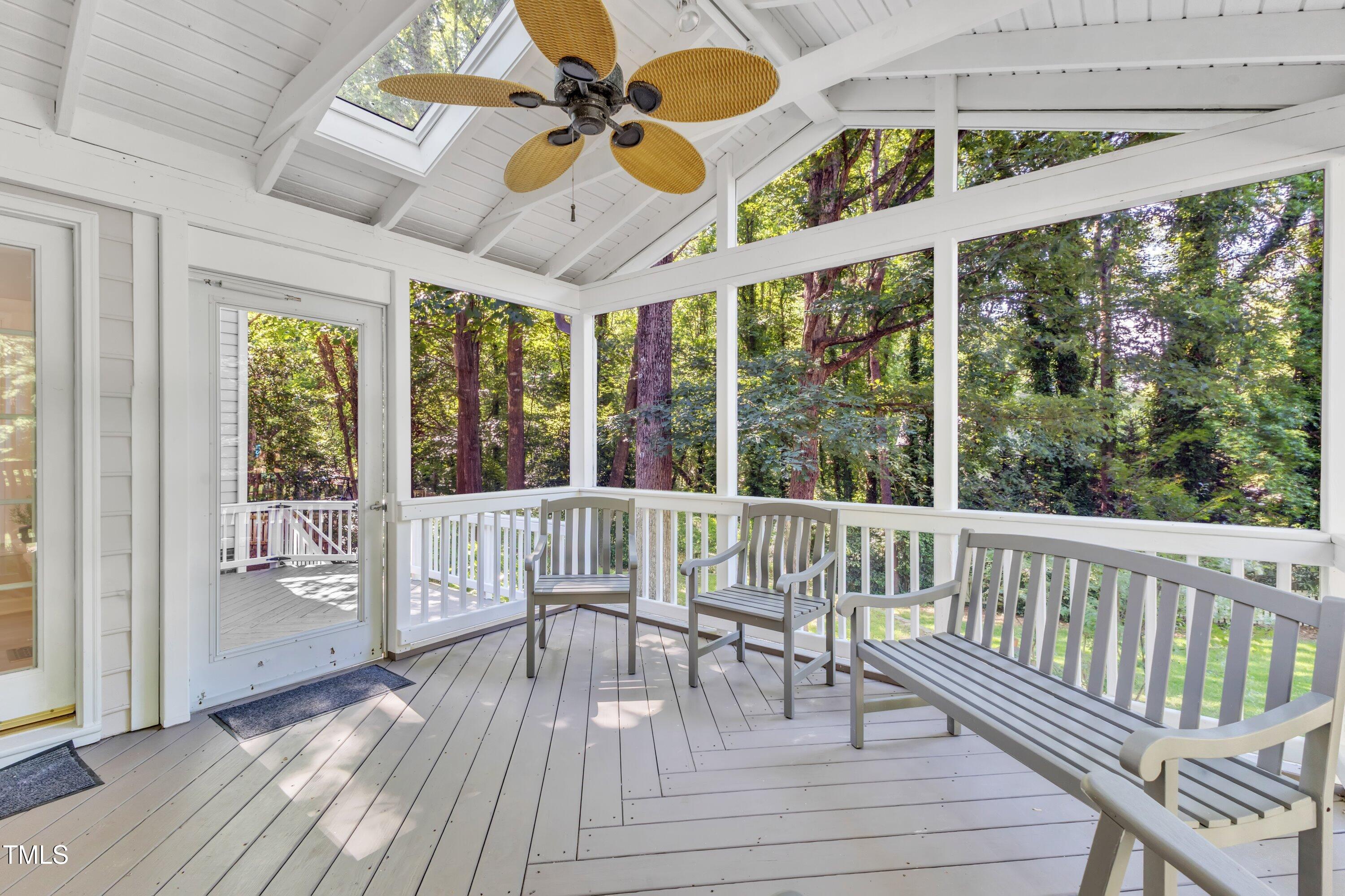 2125 Oakcrest Court