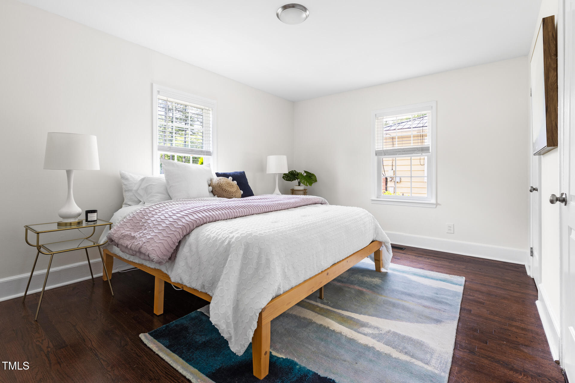 407a Edward Street