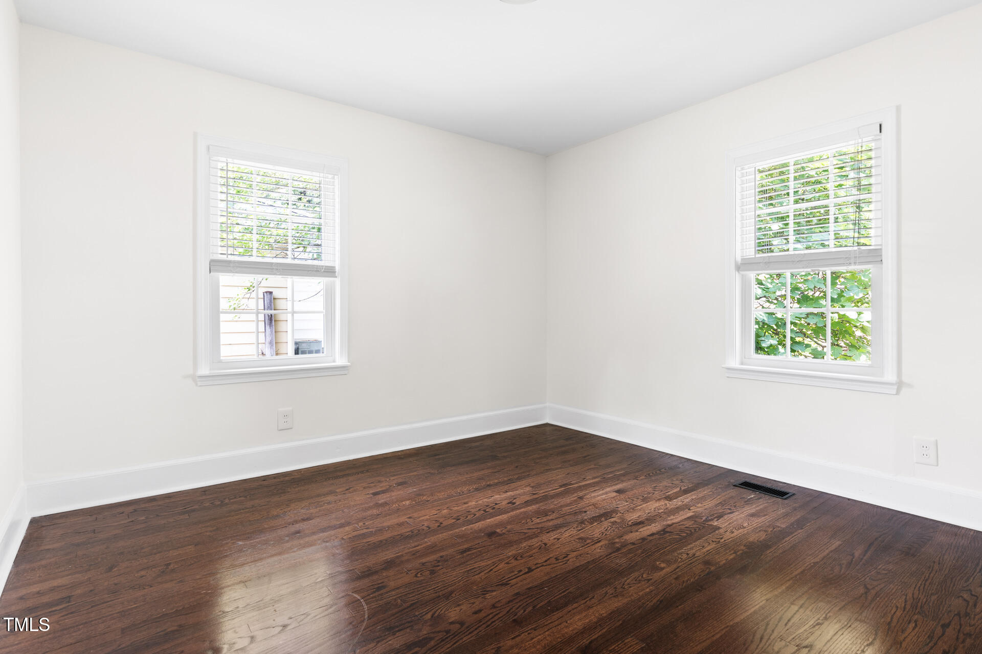 407a Edward Street