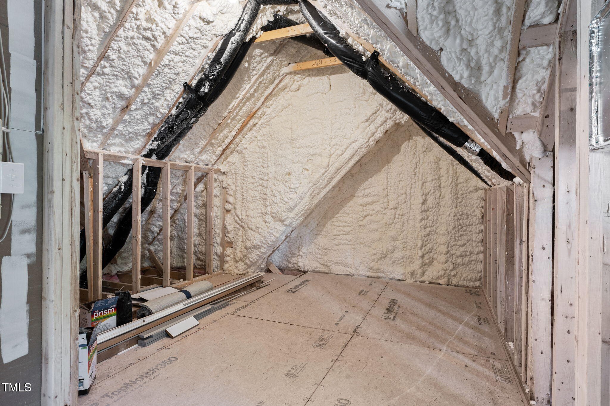 703 E Markham Avenue