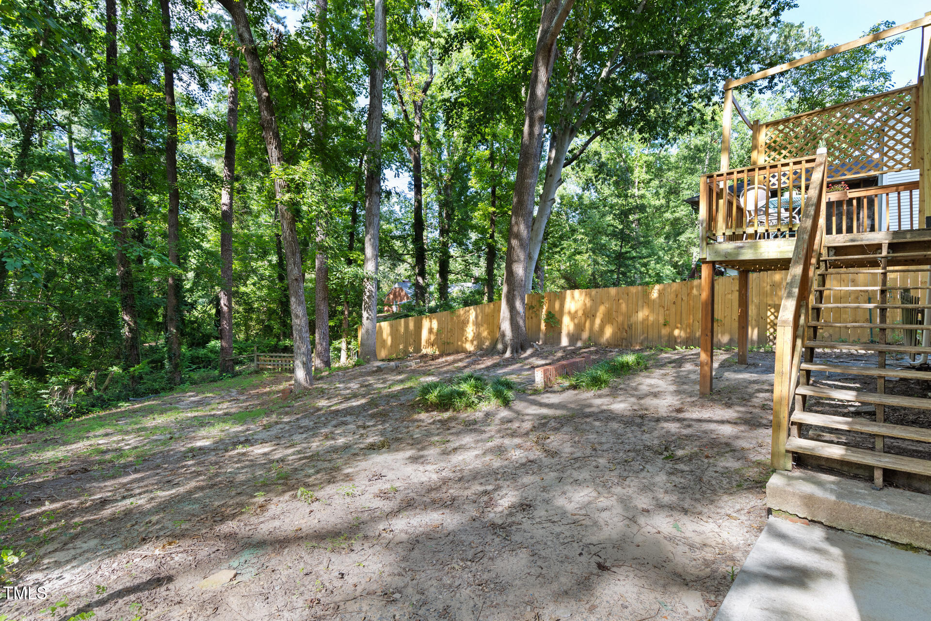 106 W Edgewood Drive