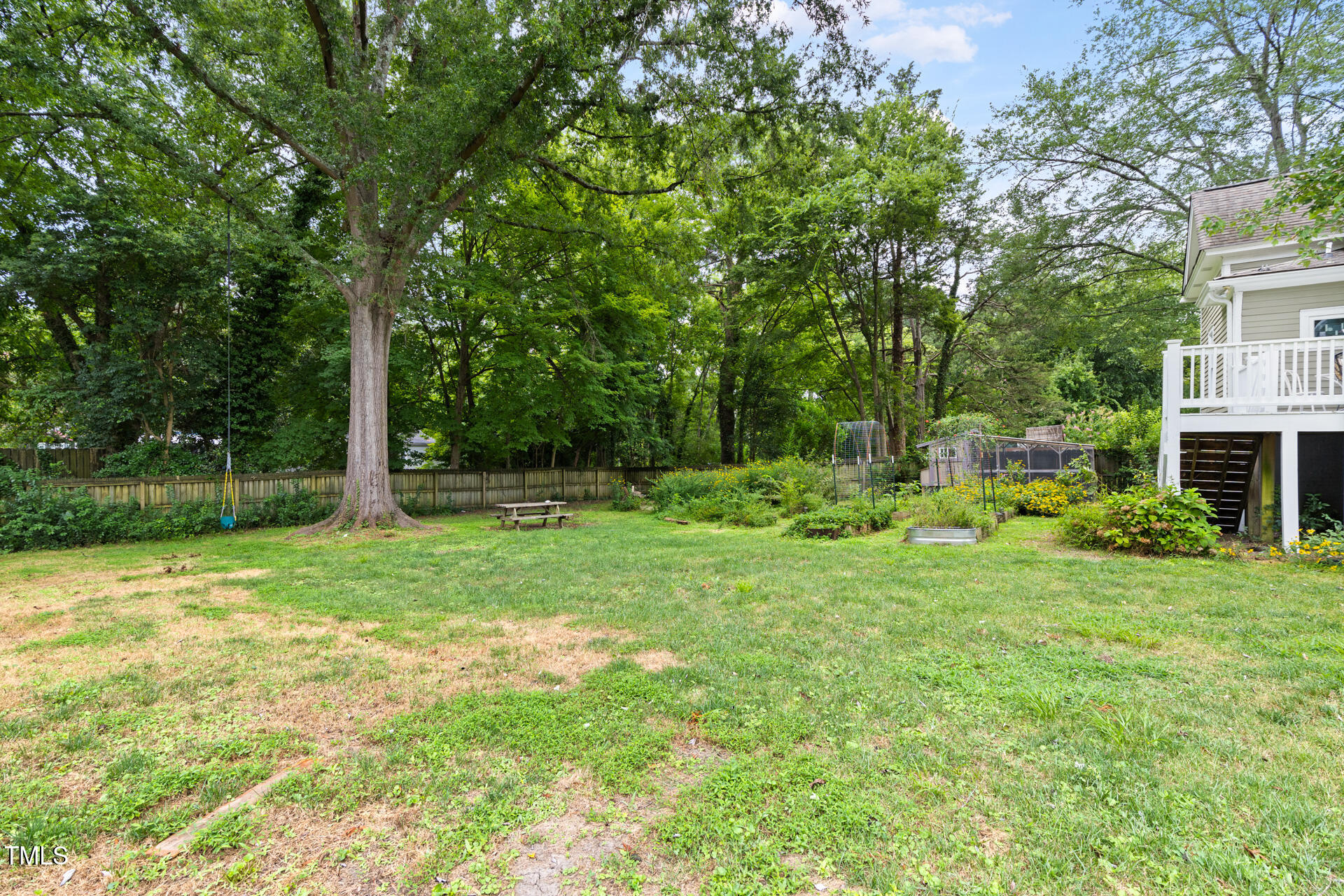 101 W Delafield Avenue