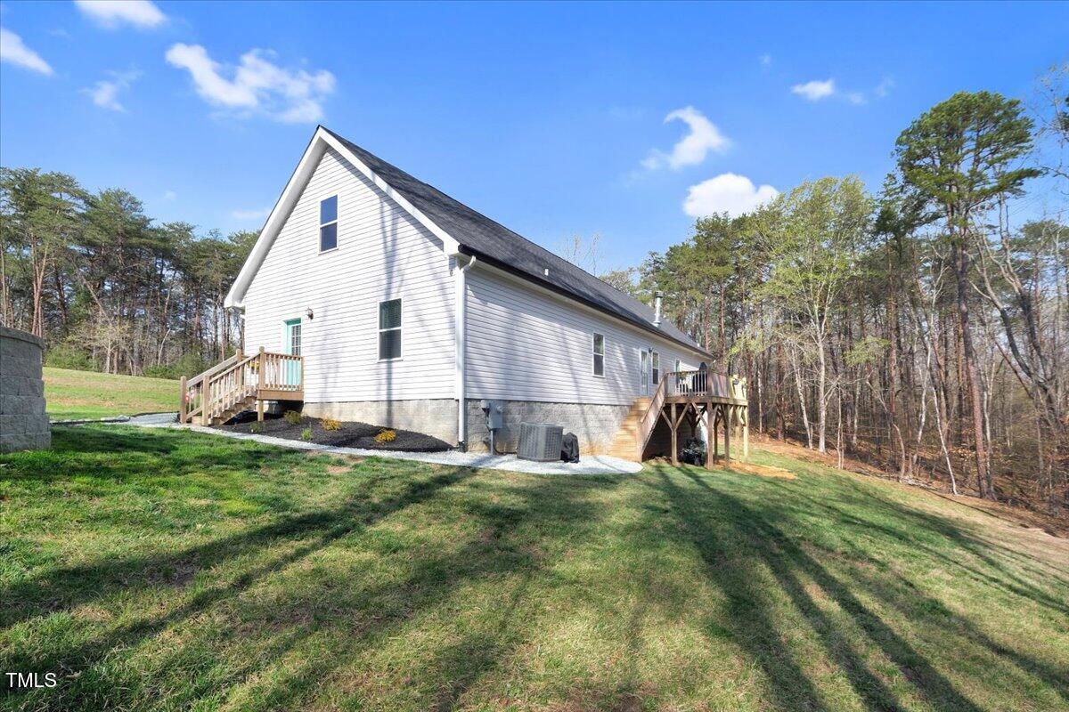 90 Ferncrest Court