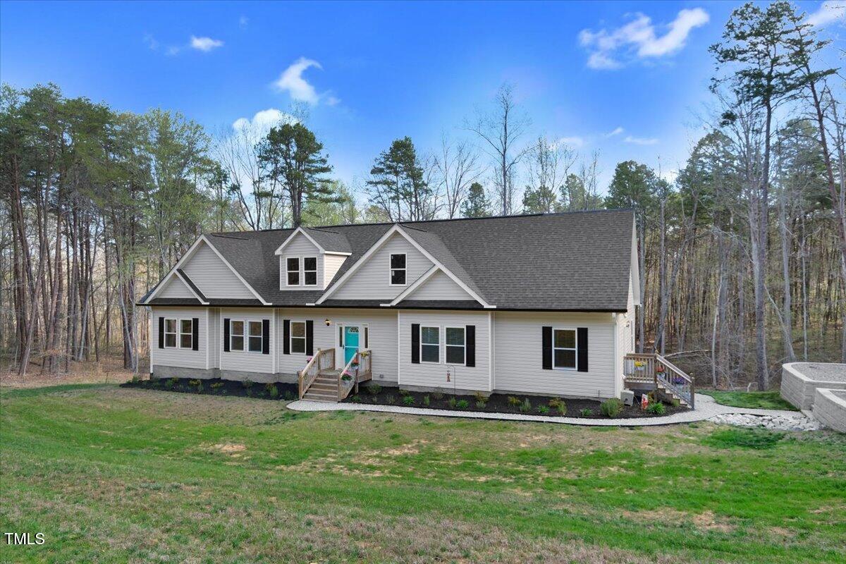 90 Ferncrest Court