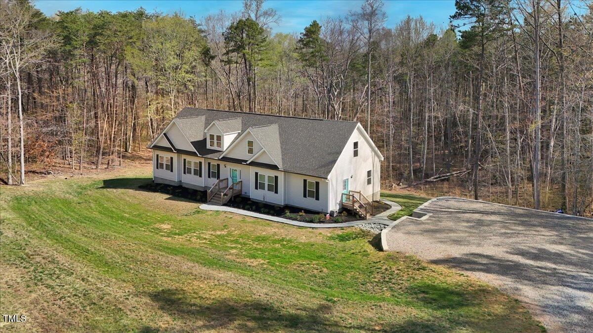 90 Ferncrest Court