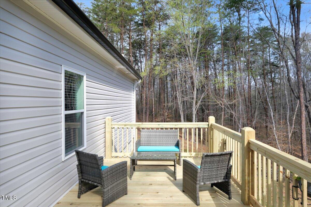 90 Ferncrest Court