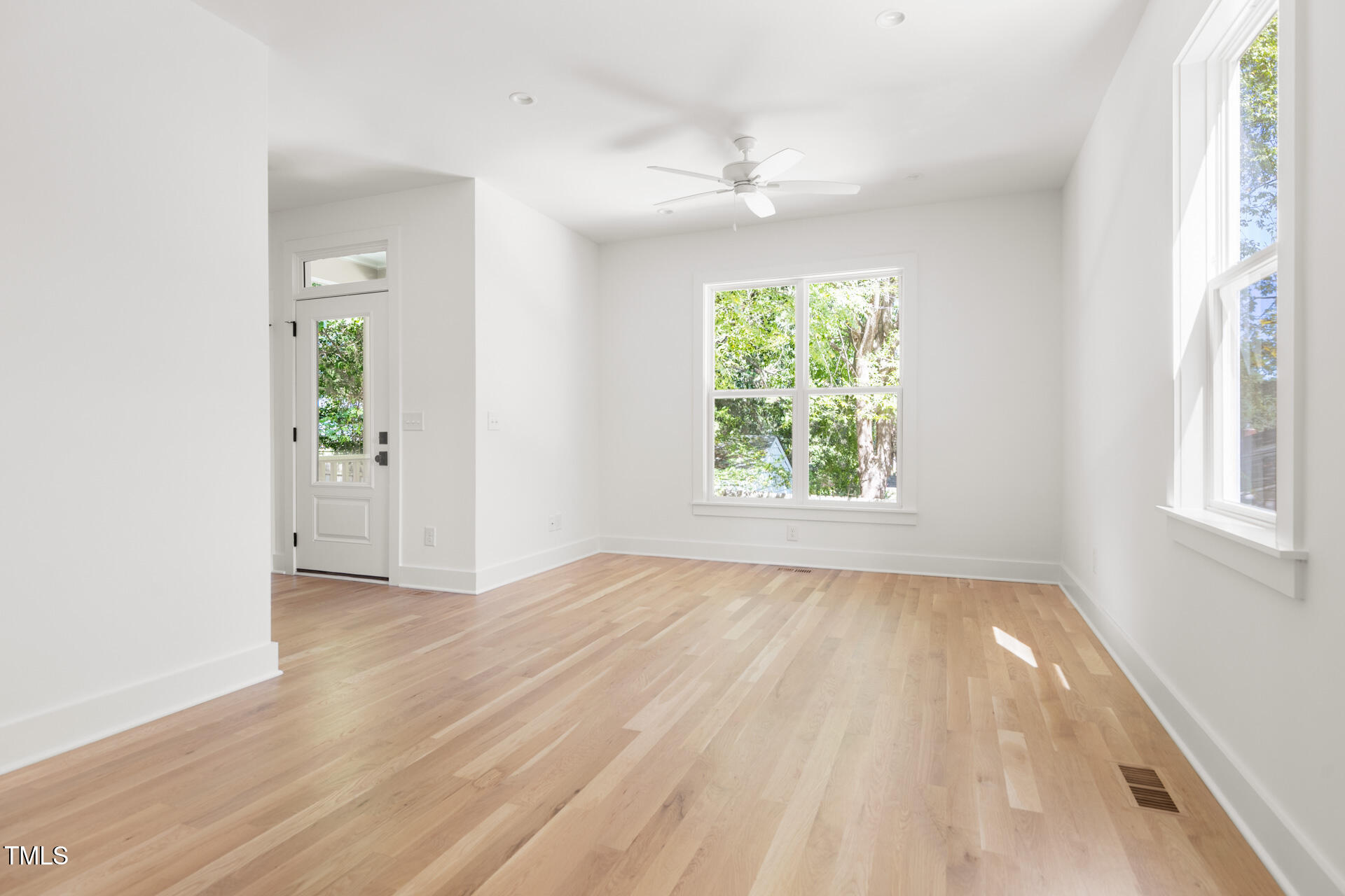407b Edward Street