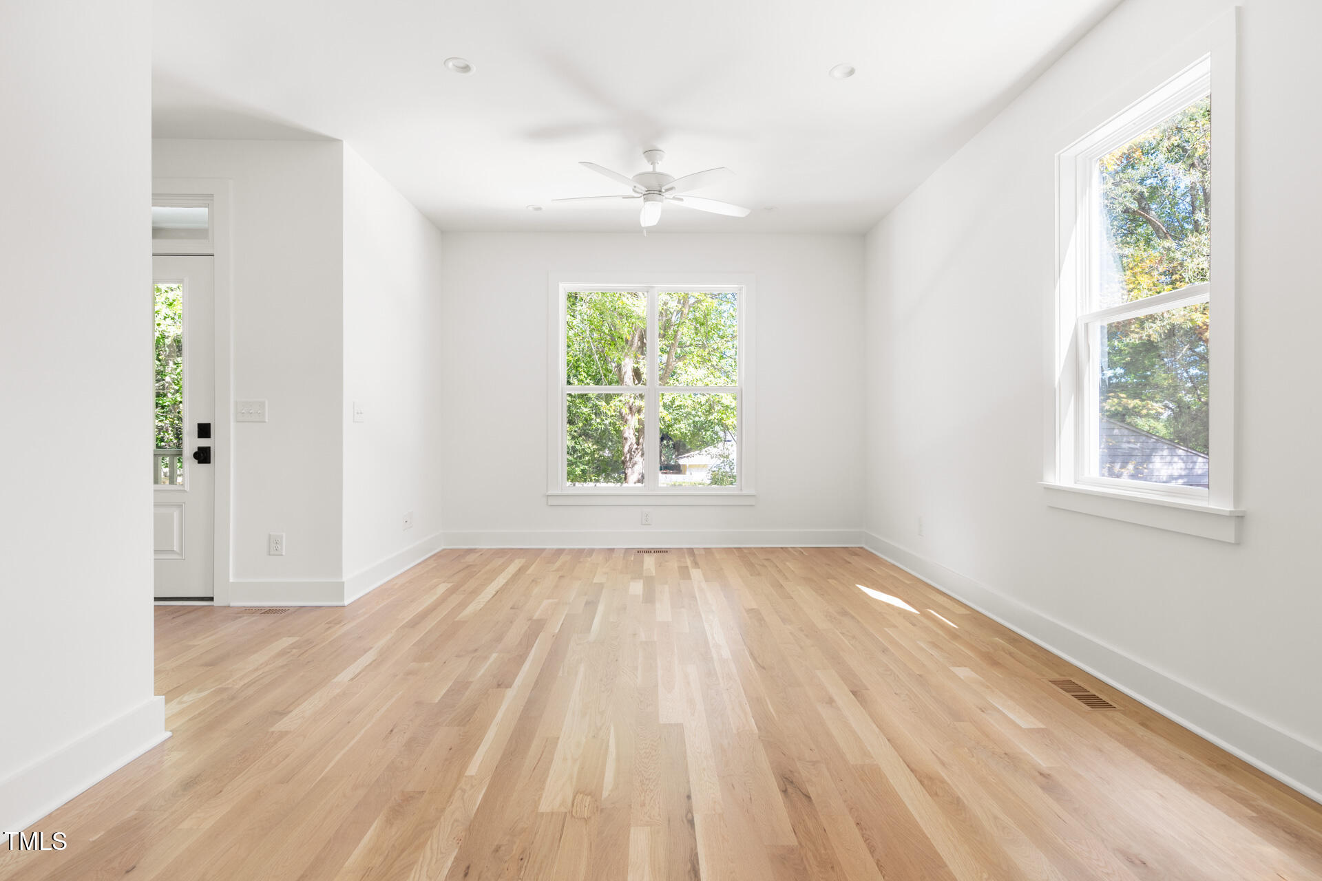407b Edward Street