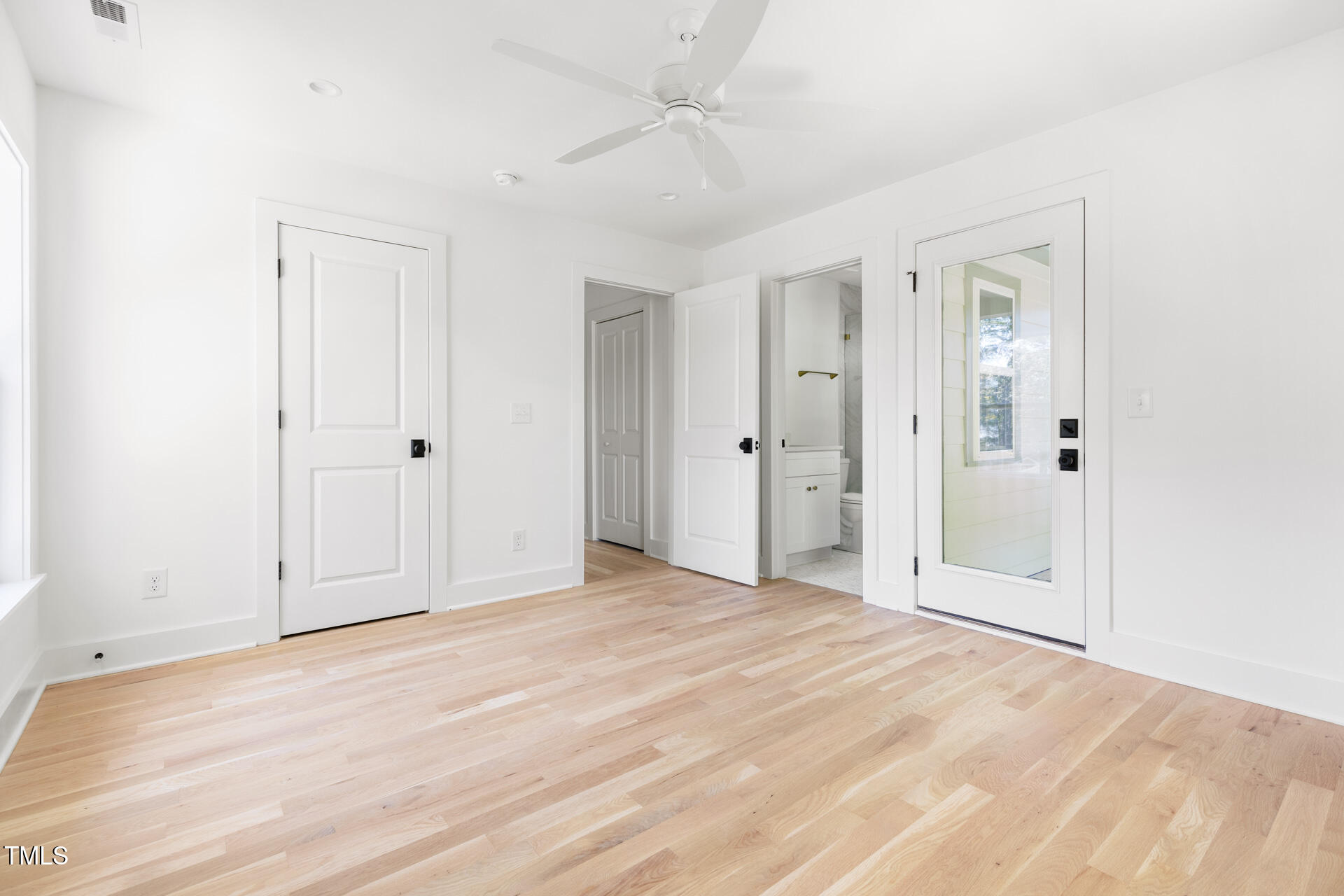 407b Edward Street