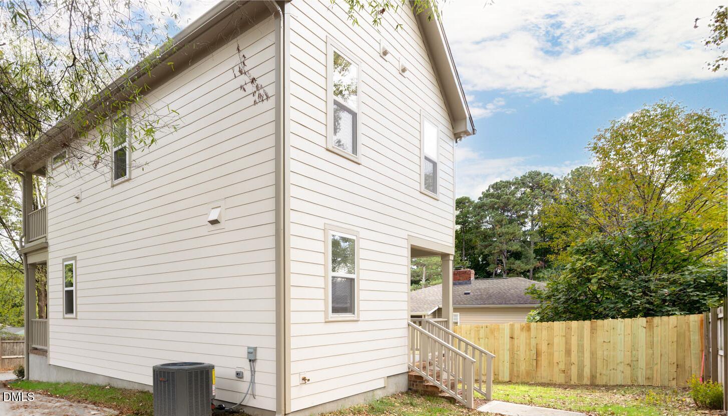 407b Edward Street