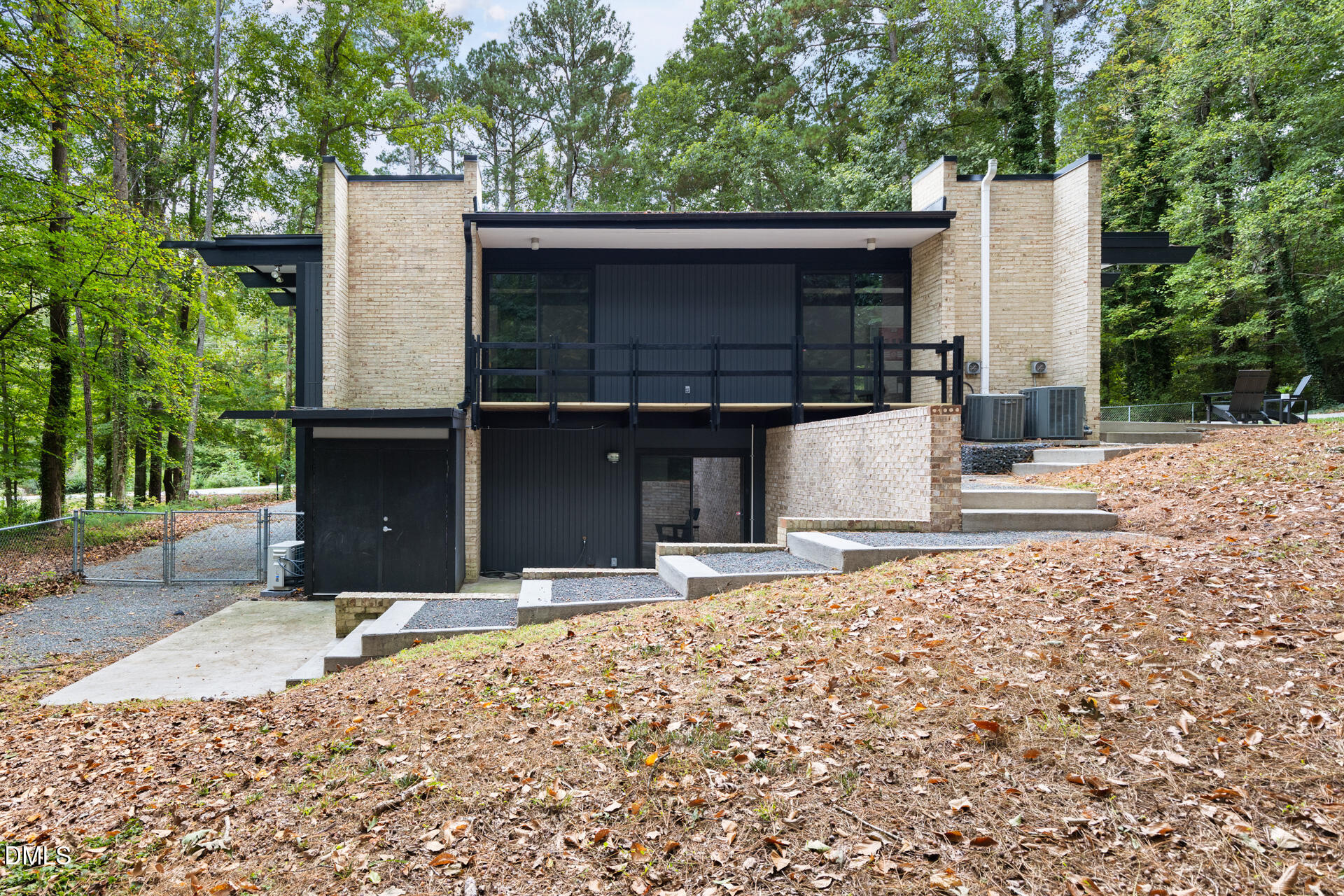 2438 Alpine Road