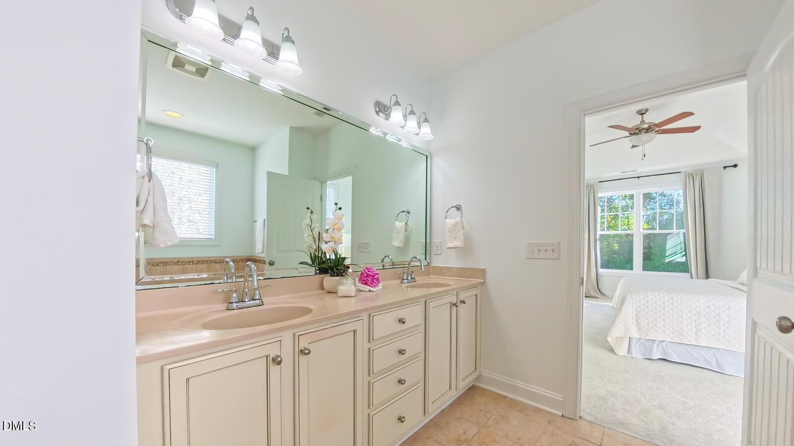 1020 Holland Bend Drive