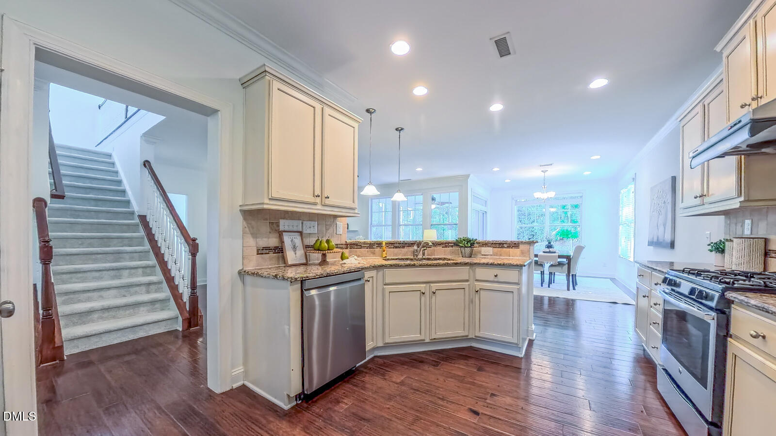 1020 Holland Bend Drive