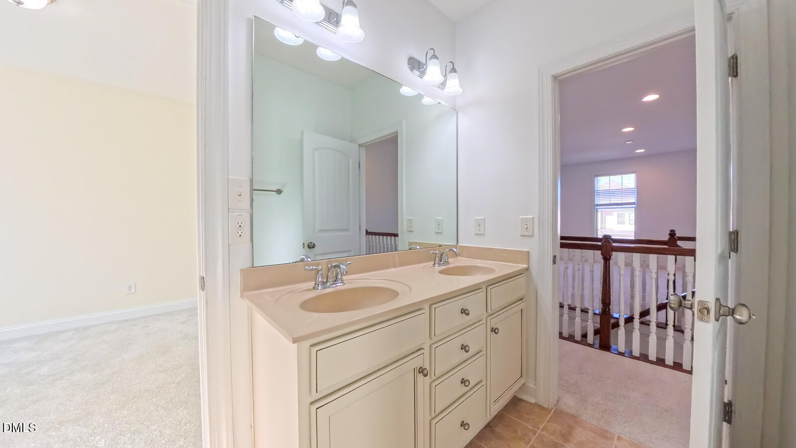 1020 Holland Bend Drive