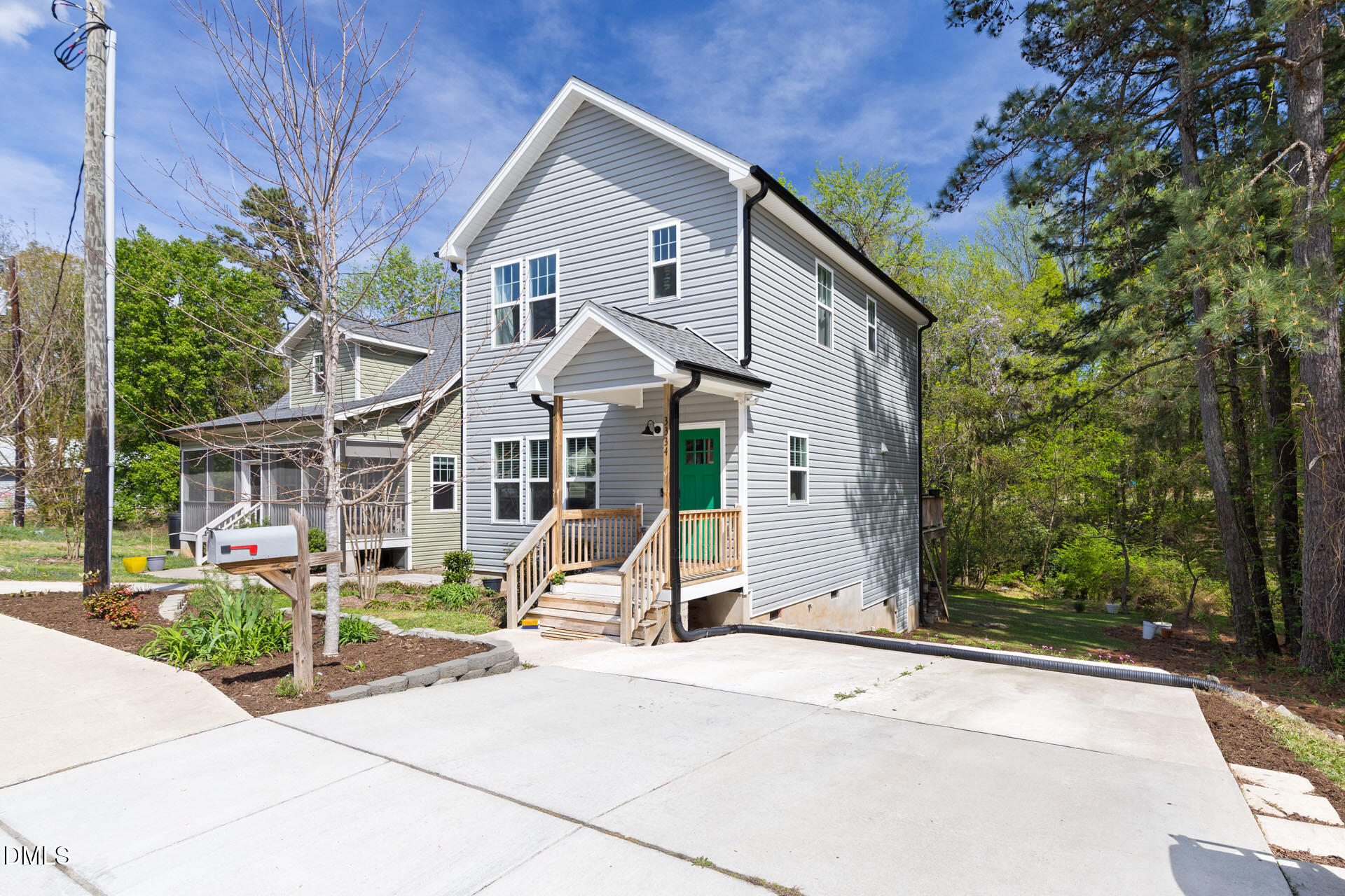 3334 Hinson Drive