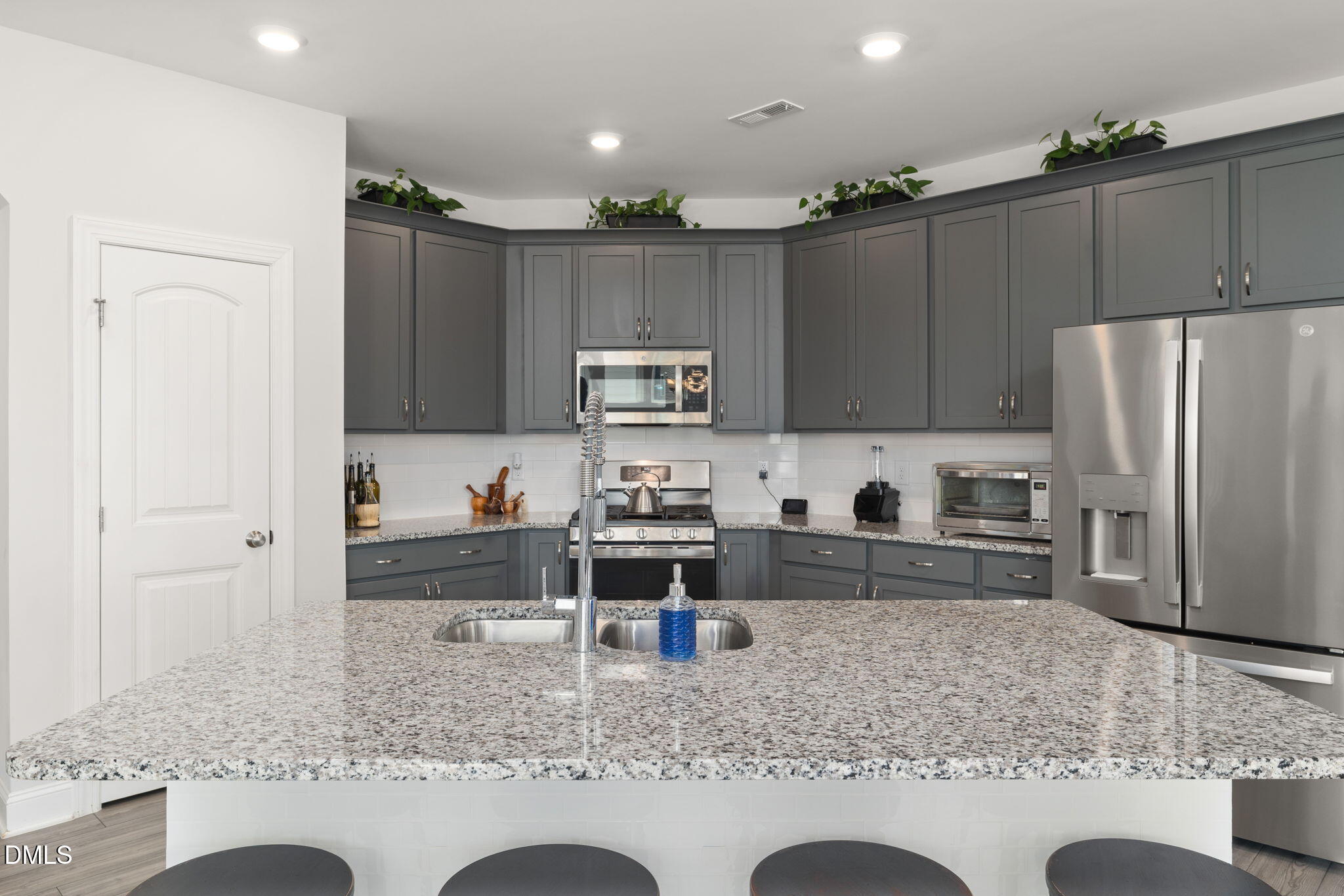 212 Oakchest Court
