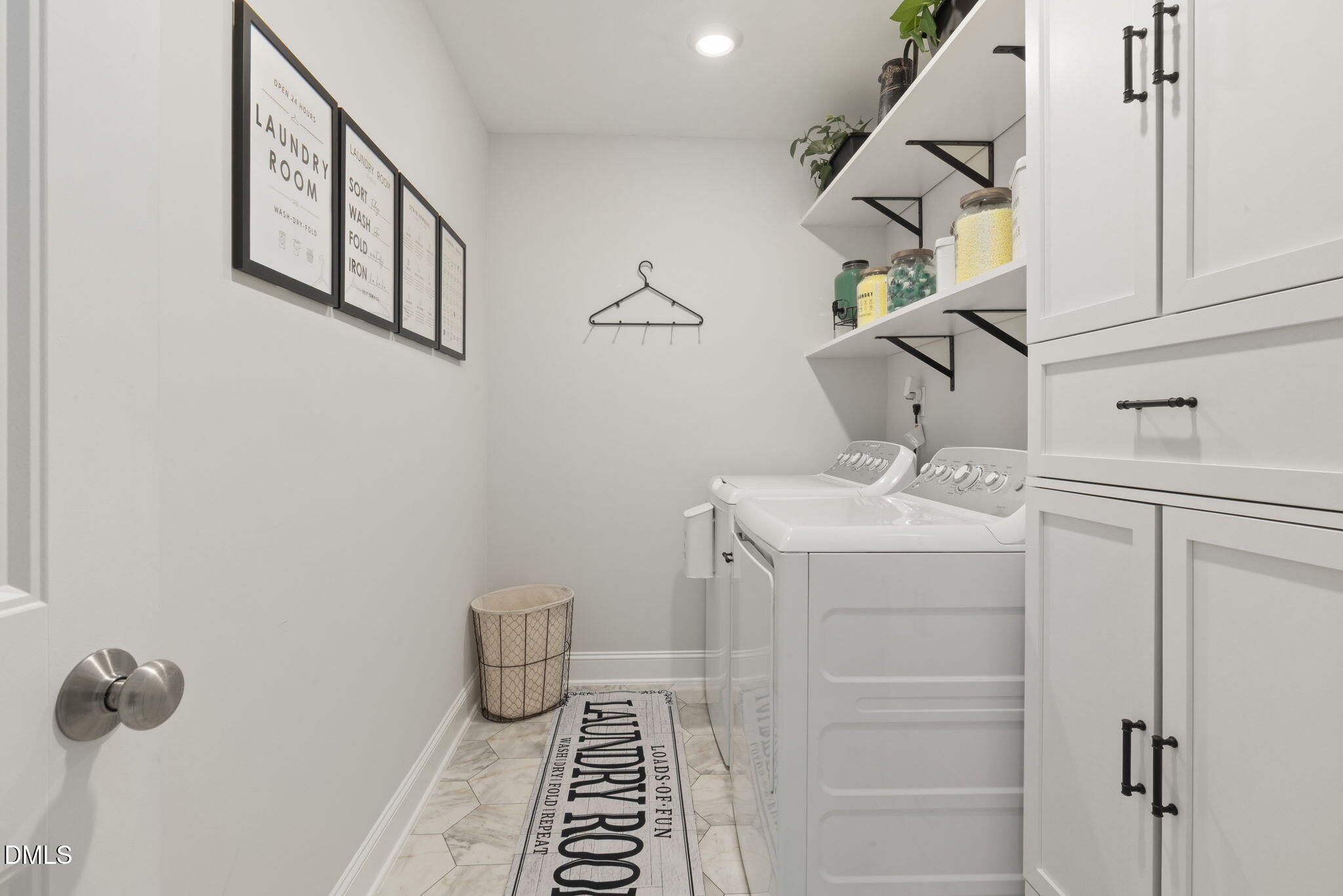 212 Oakchest Court