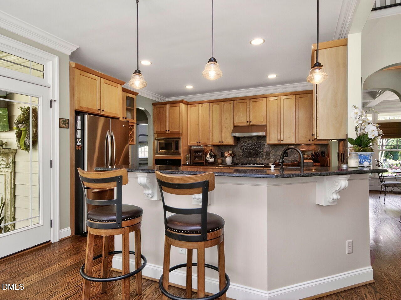1006 Canterbury Court