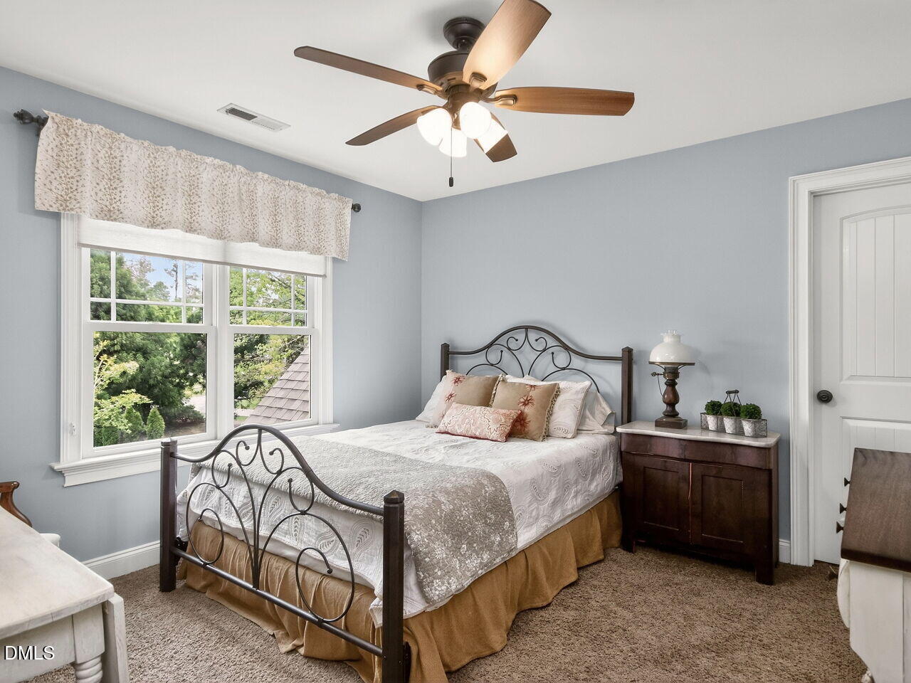 1006 Canterbury Court