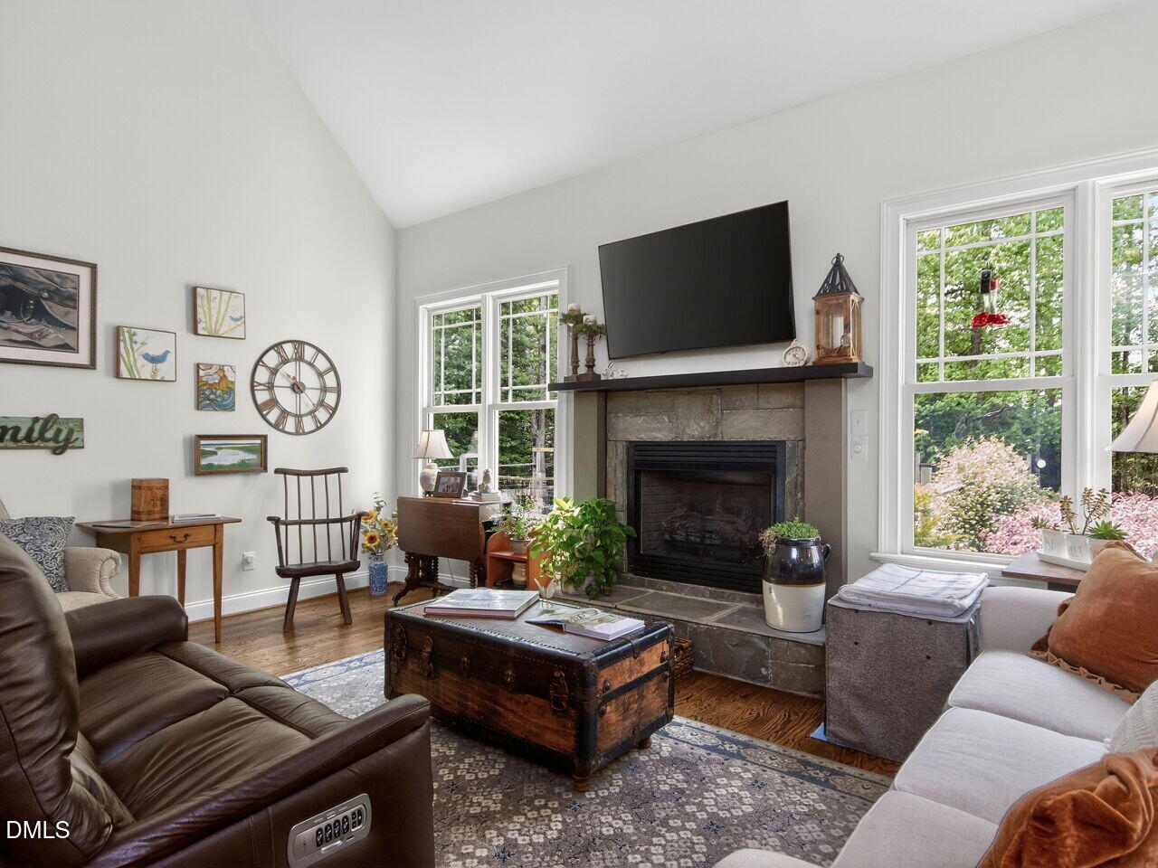 1006 Canterbury Court