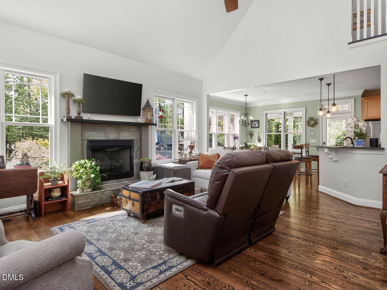 1006 Canterbury Court