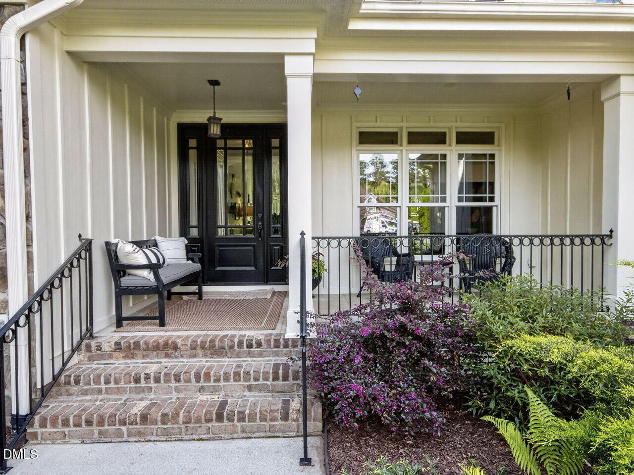 1006 Canterbury Court