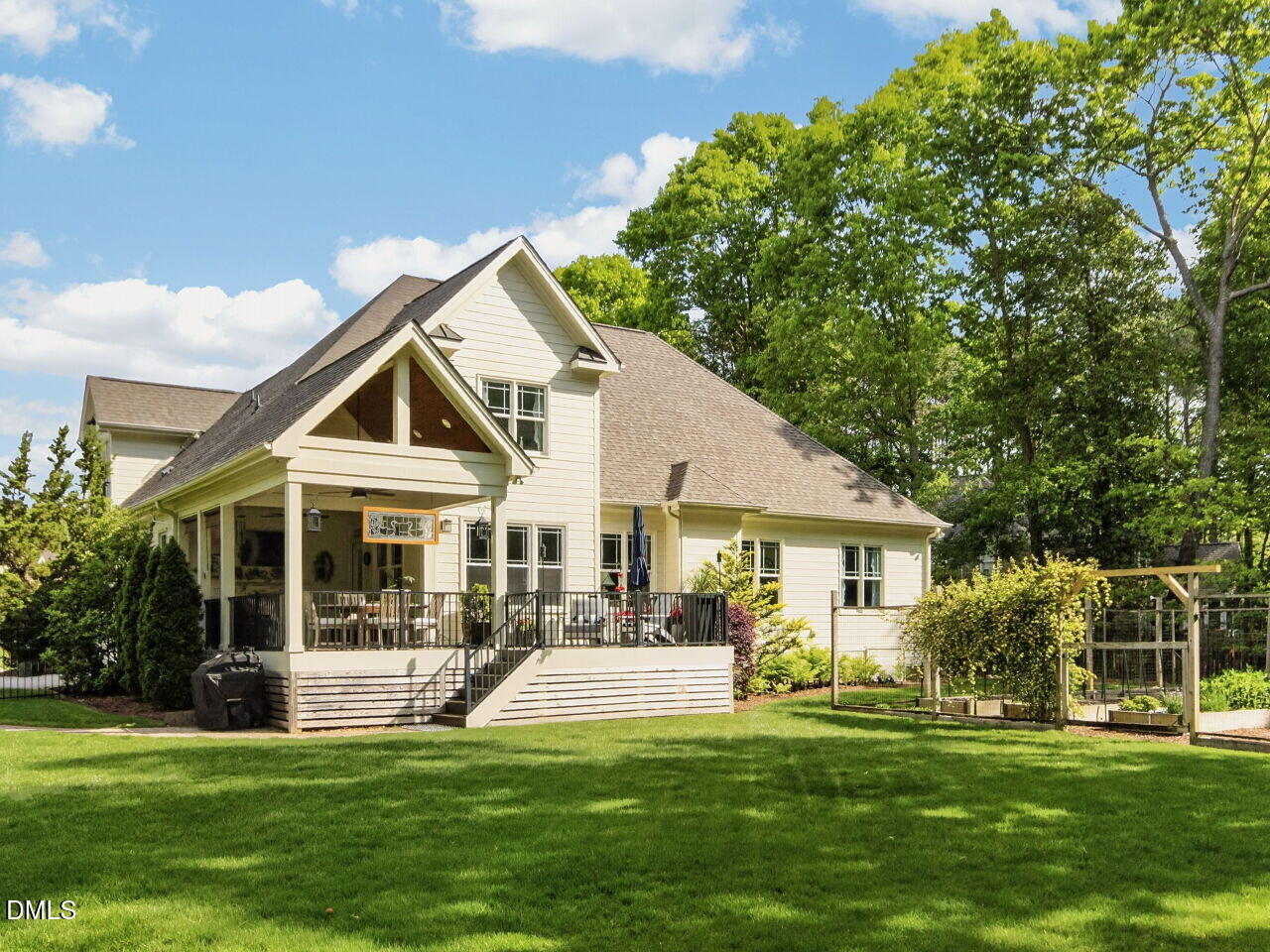 1006 Canterbury Court