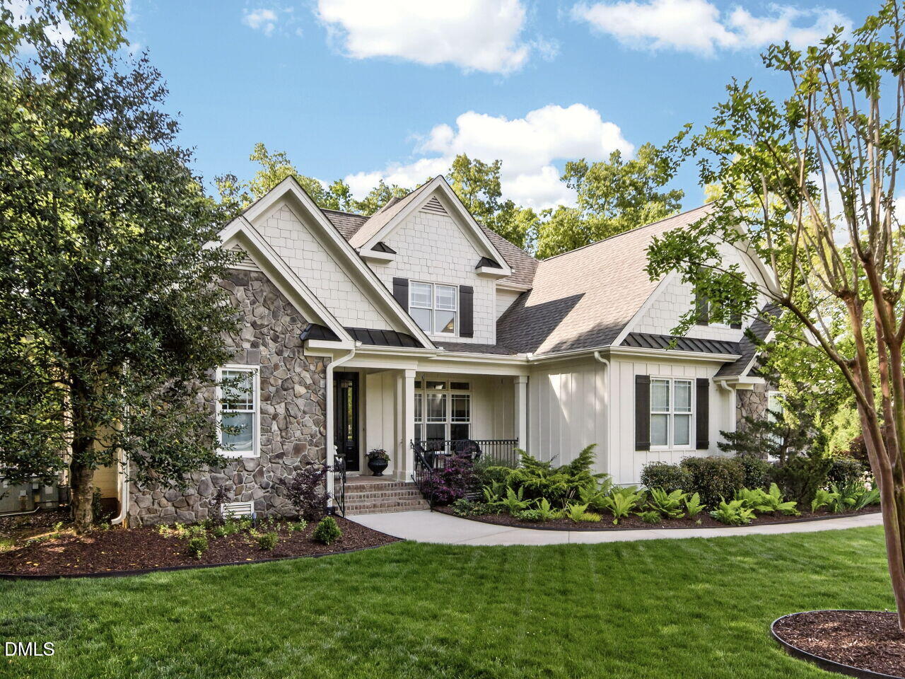 1006 Canterbury Court