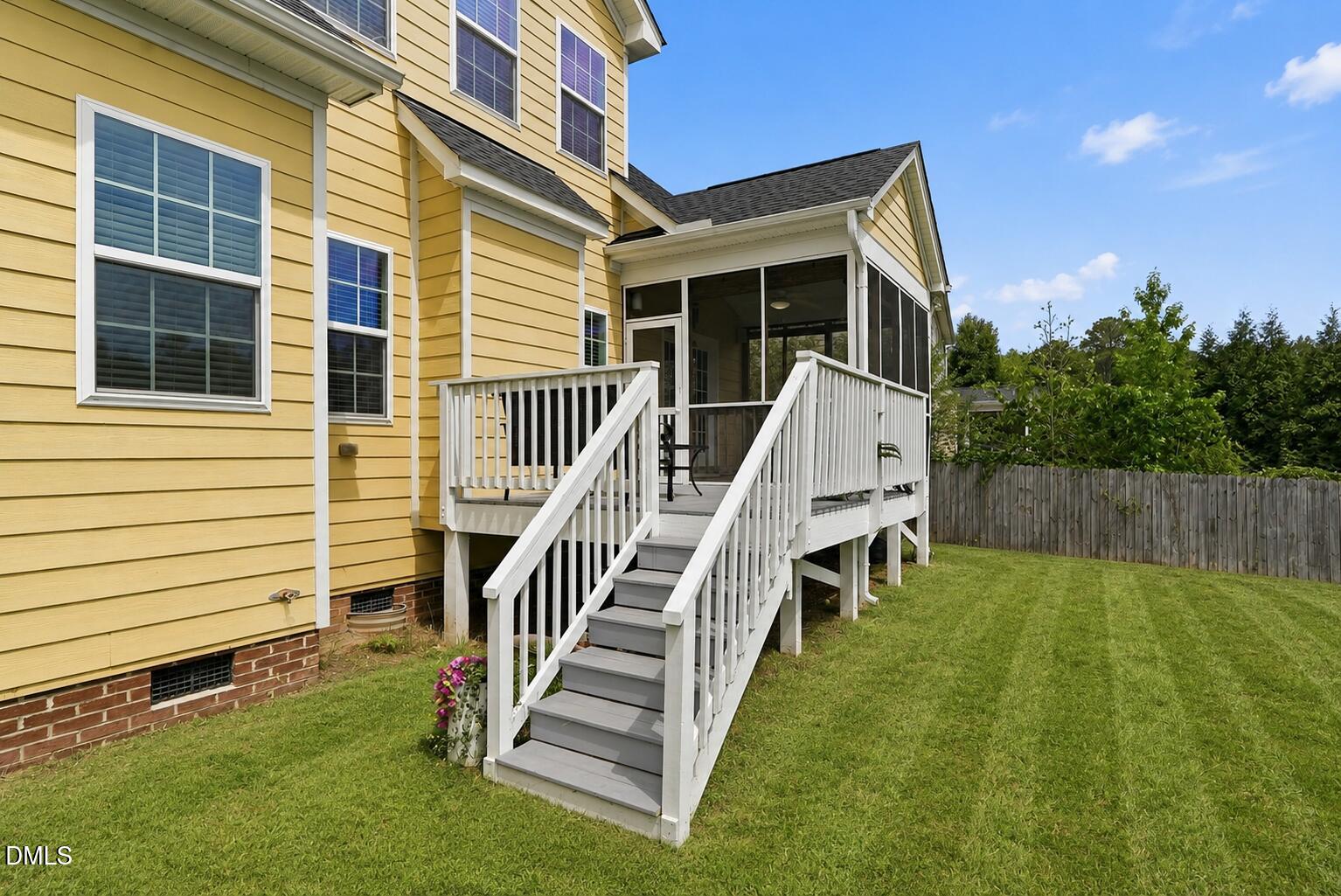 11 Hidden Ridge Court