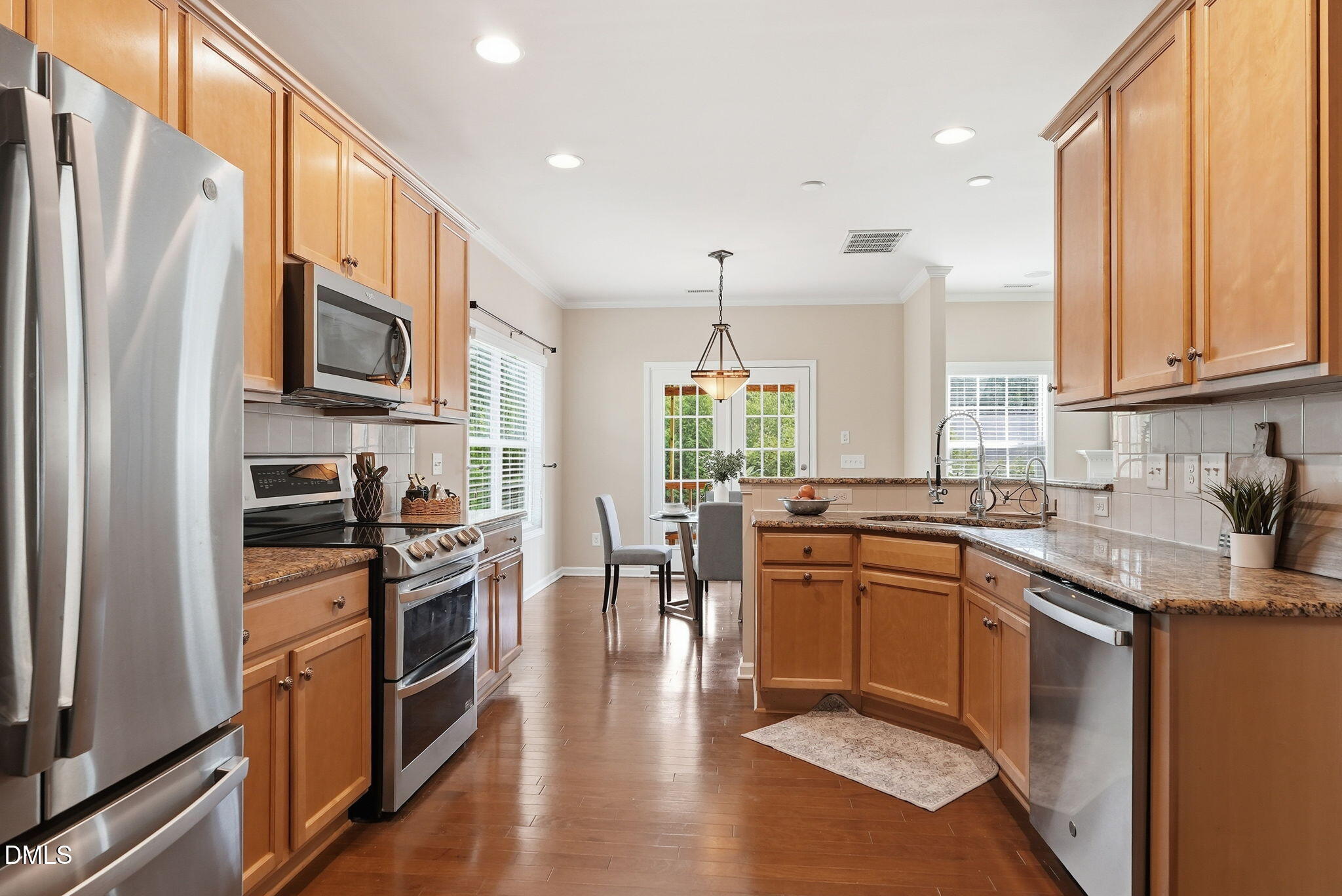 11 Hidden Ridge Court