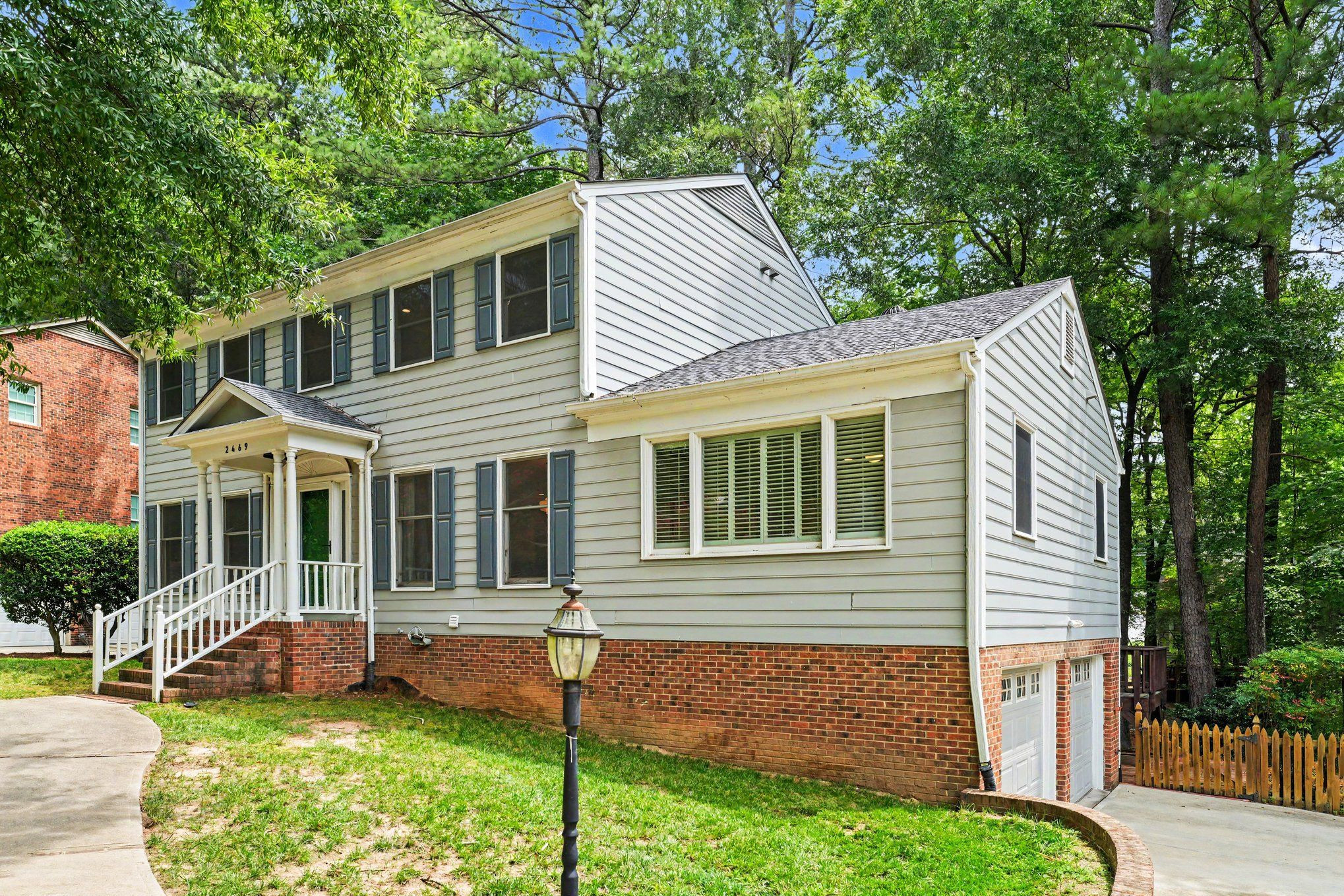 2469 Foxwood Drive