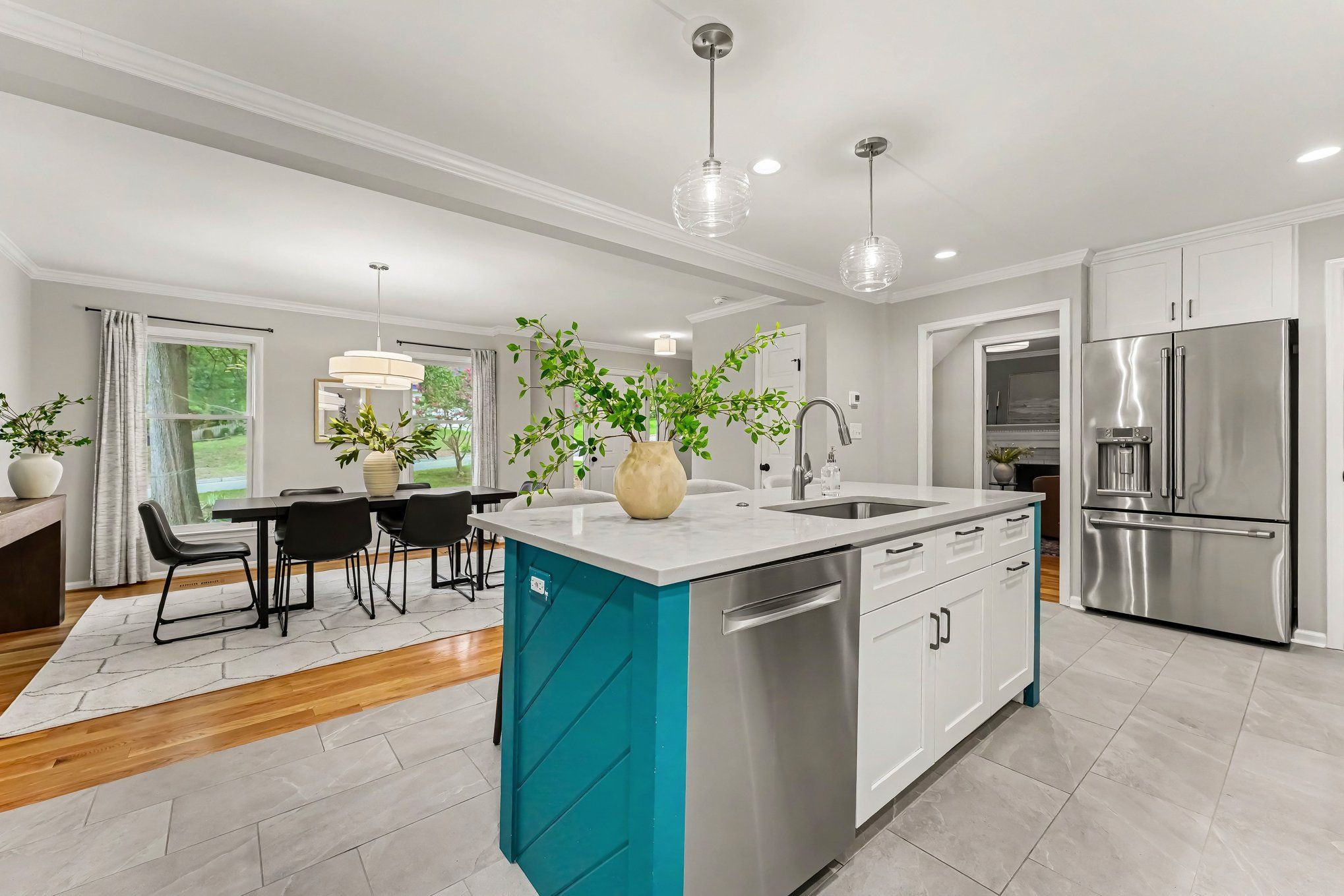 2469 Foxwood Drive