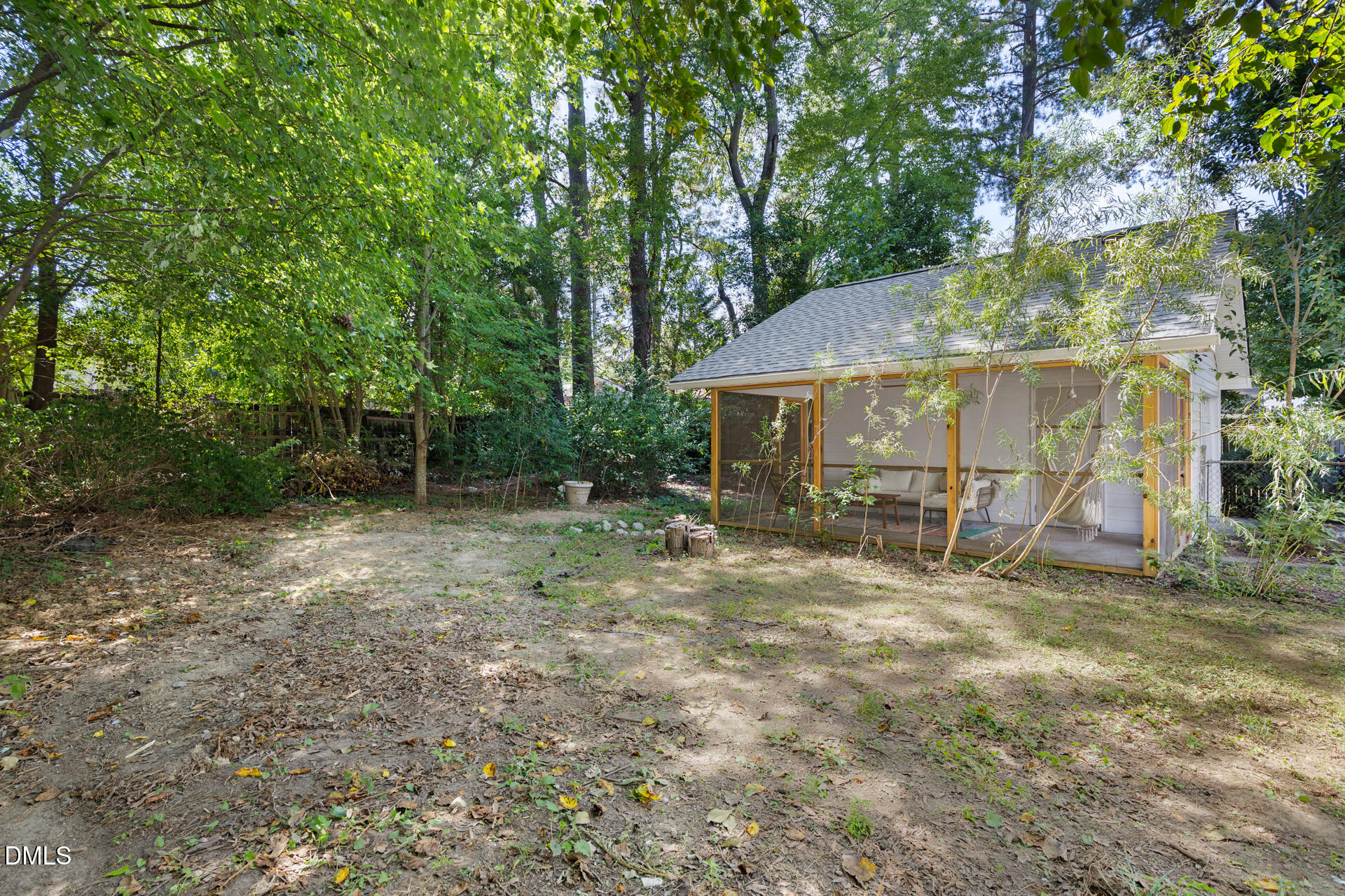 311 W Carver Street