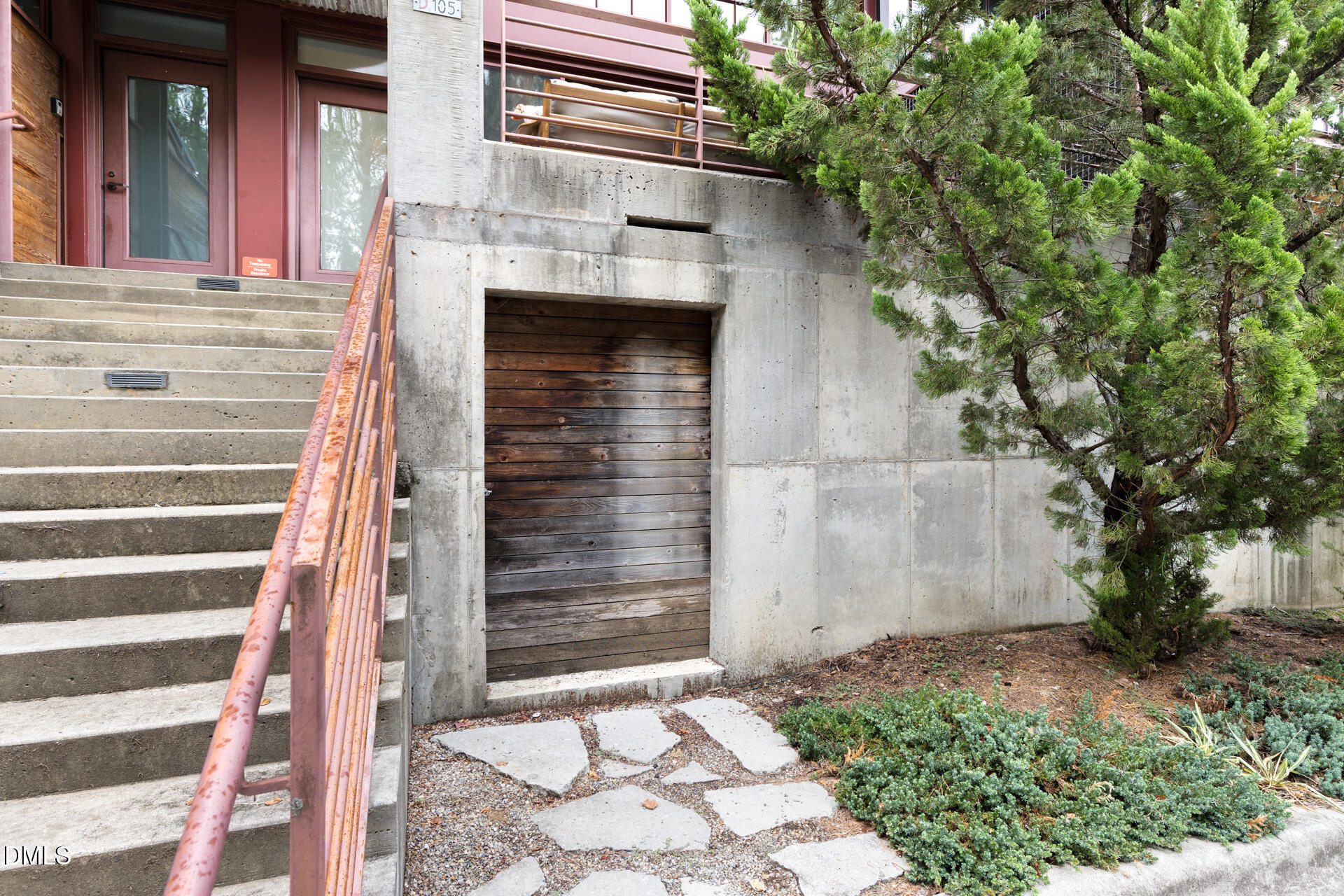 1860 Sissipahaw Way D105