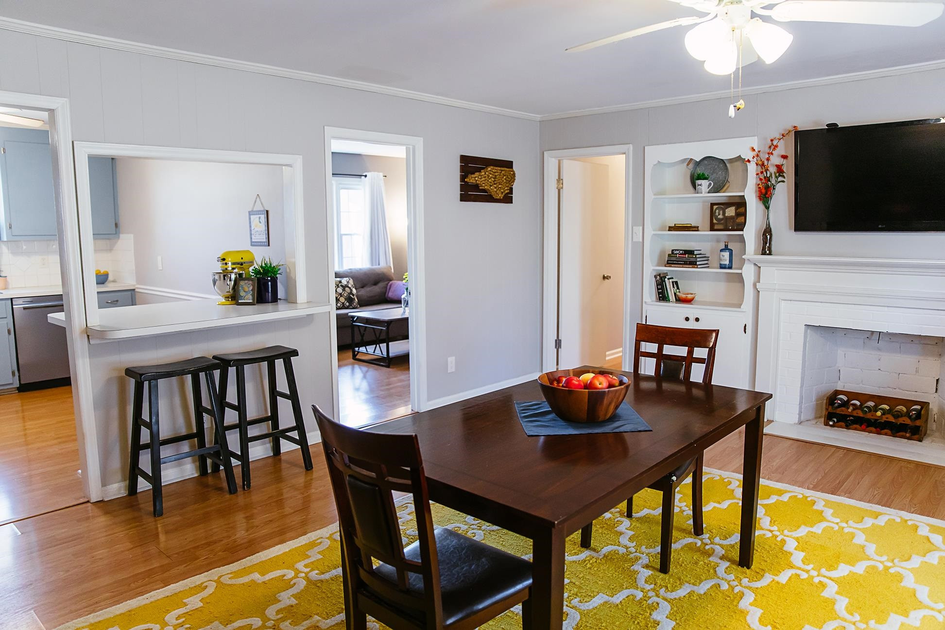5027 Autumn Drive