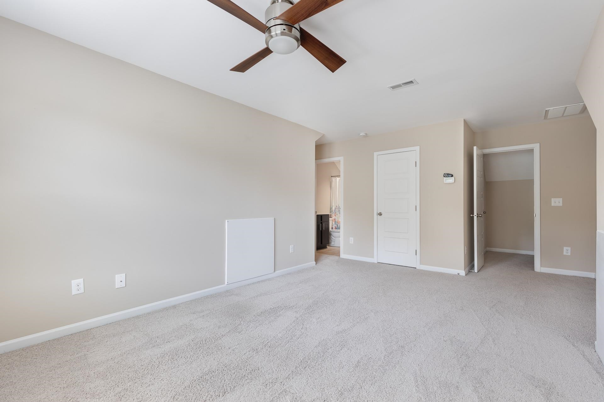 1214 Metropolitan Drive