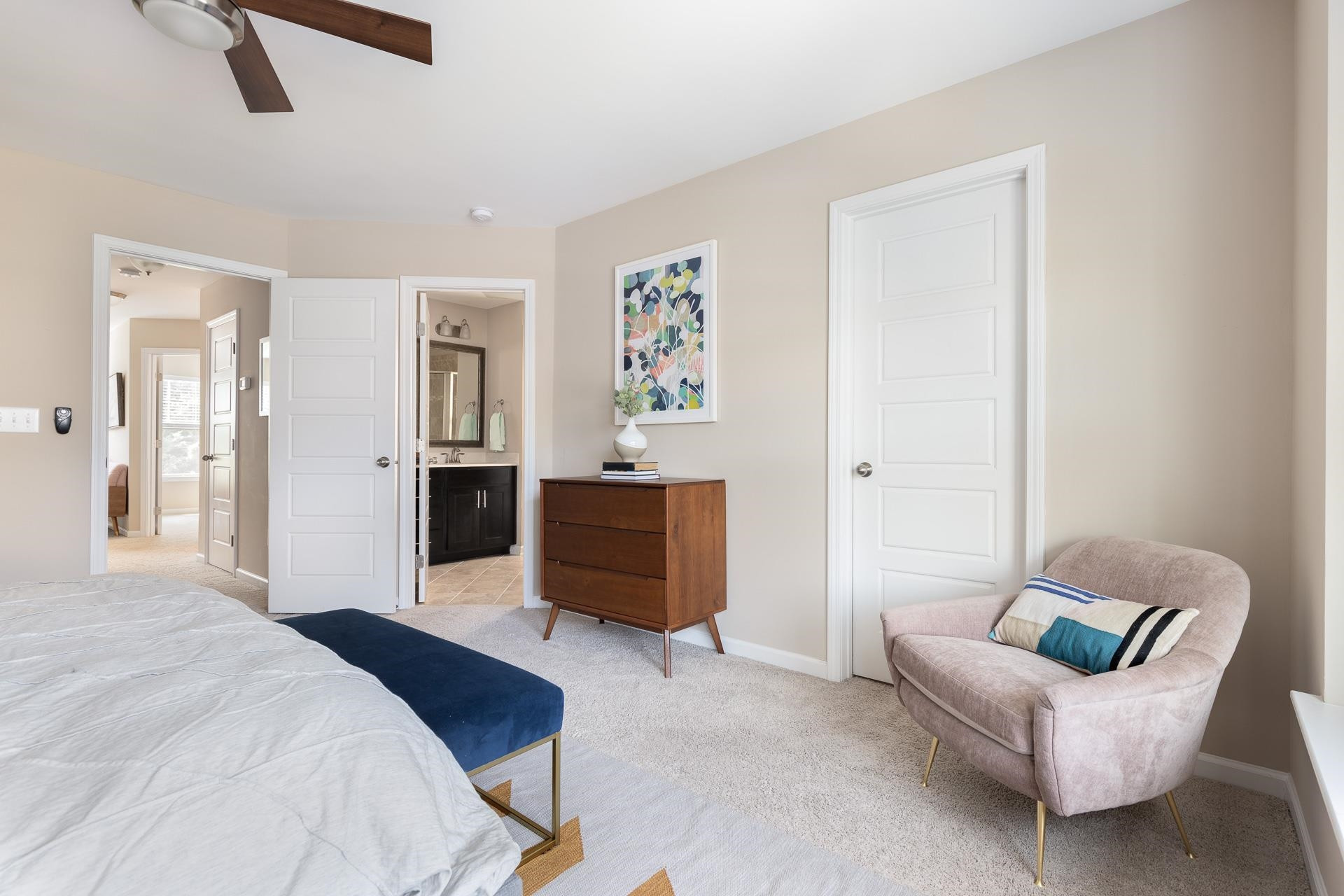 1214 Metropolitan Drive