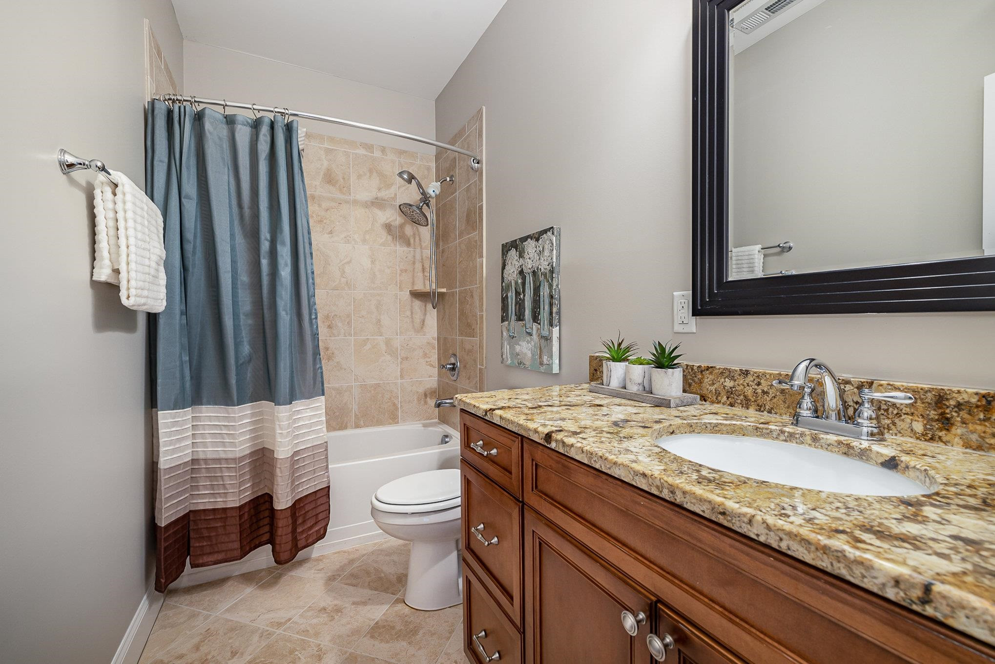 3640 Pine View Circle