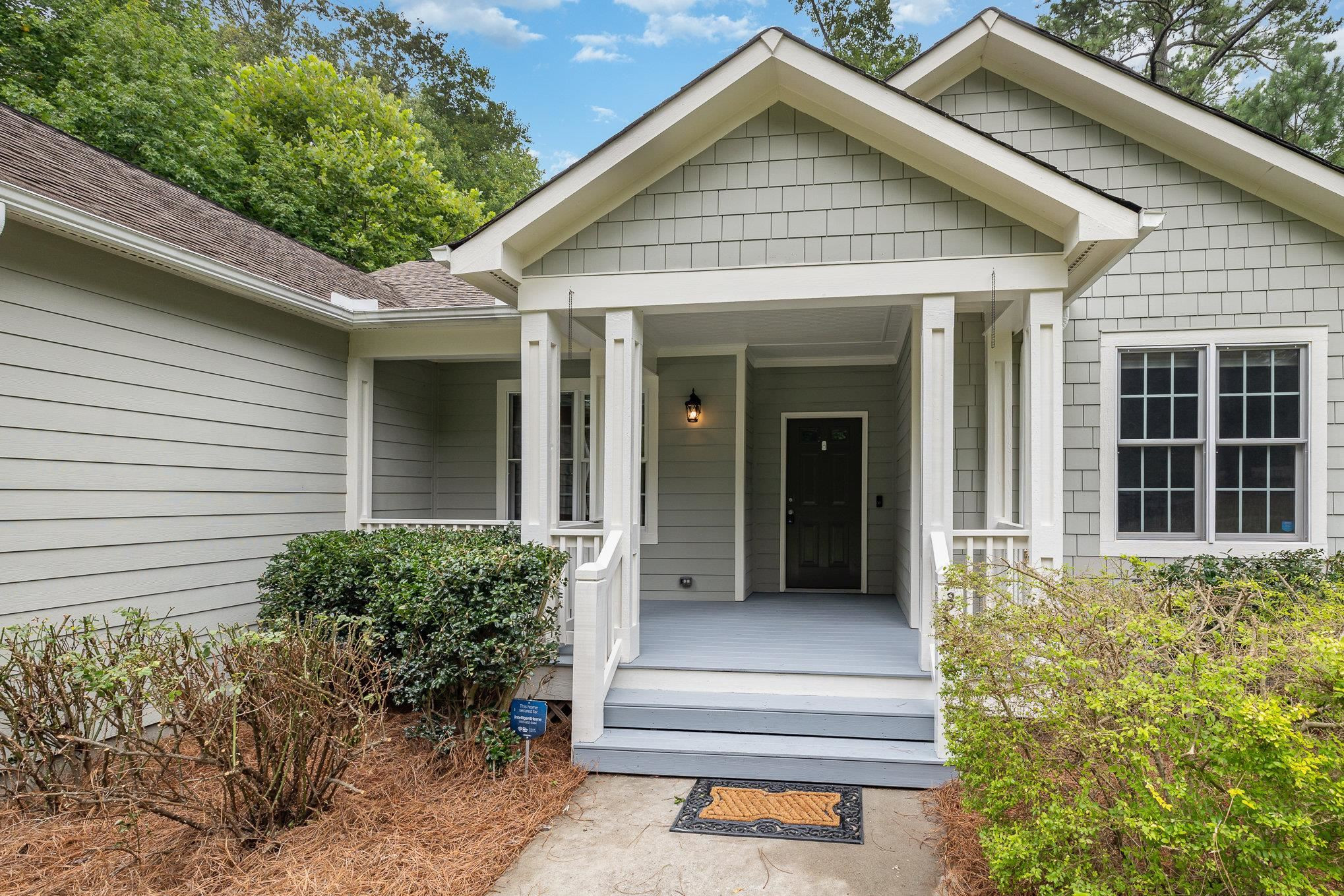 3640 Pine View Circle