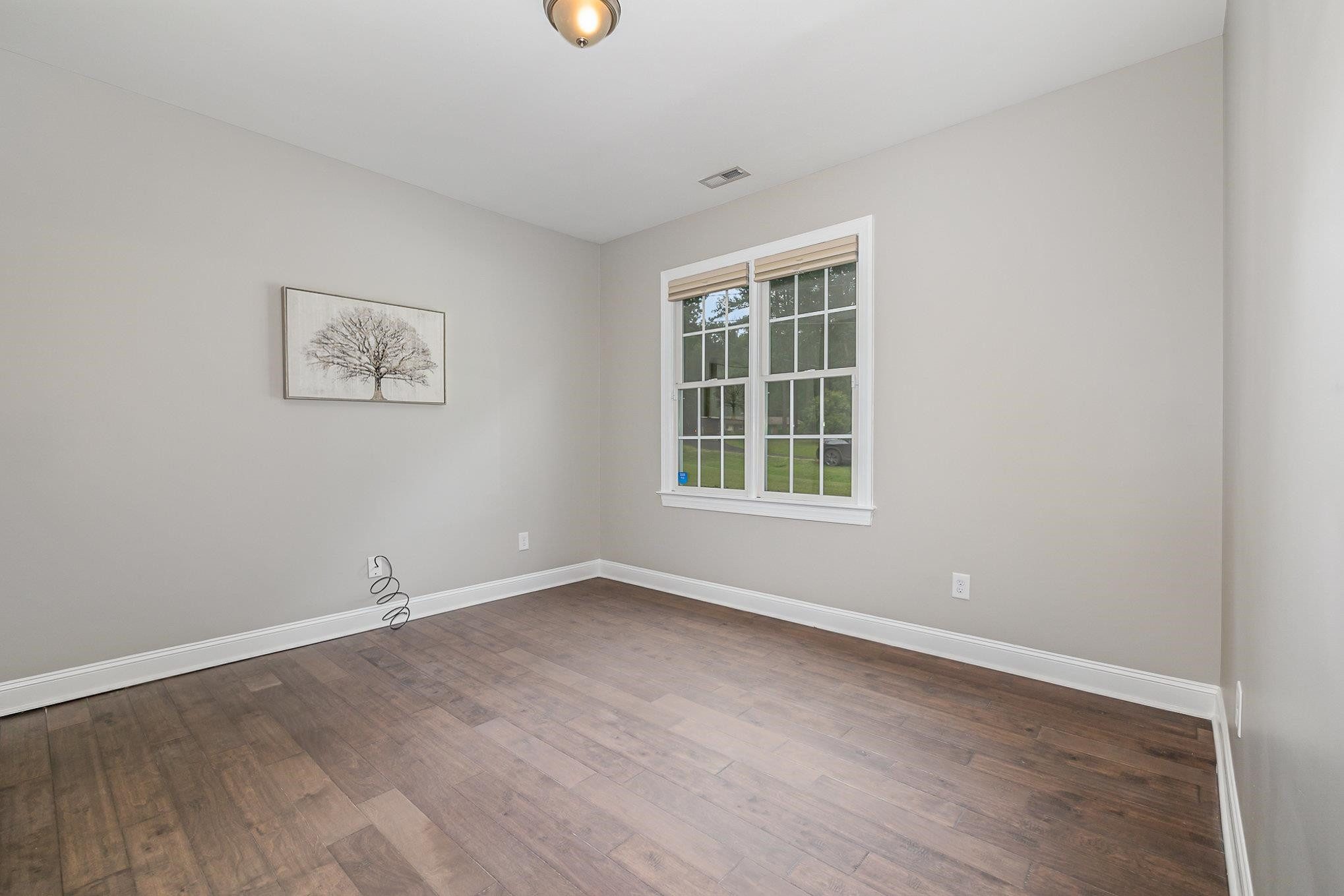 3640 Pine View Circle