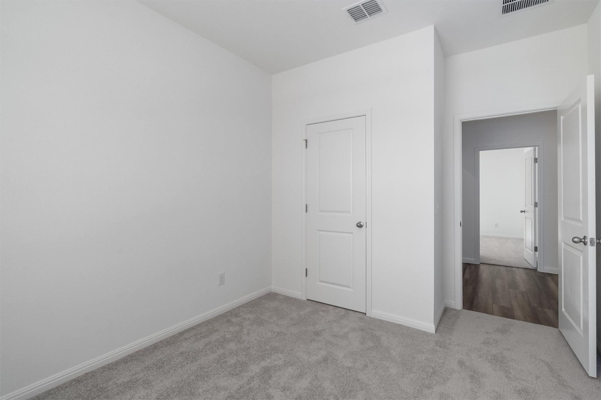 105 Bridgeview DR, Hutto