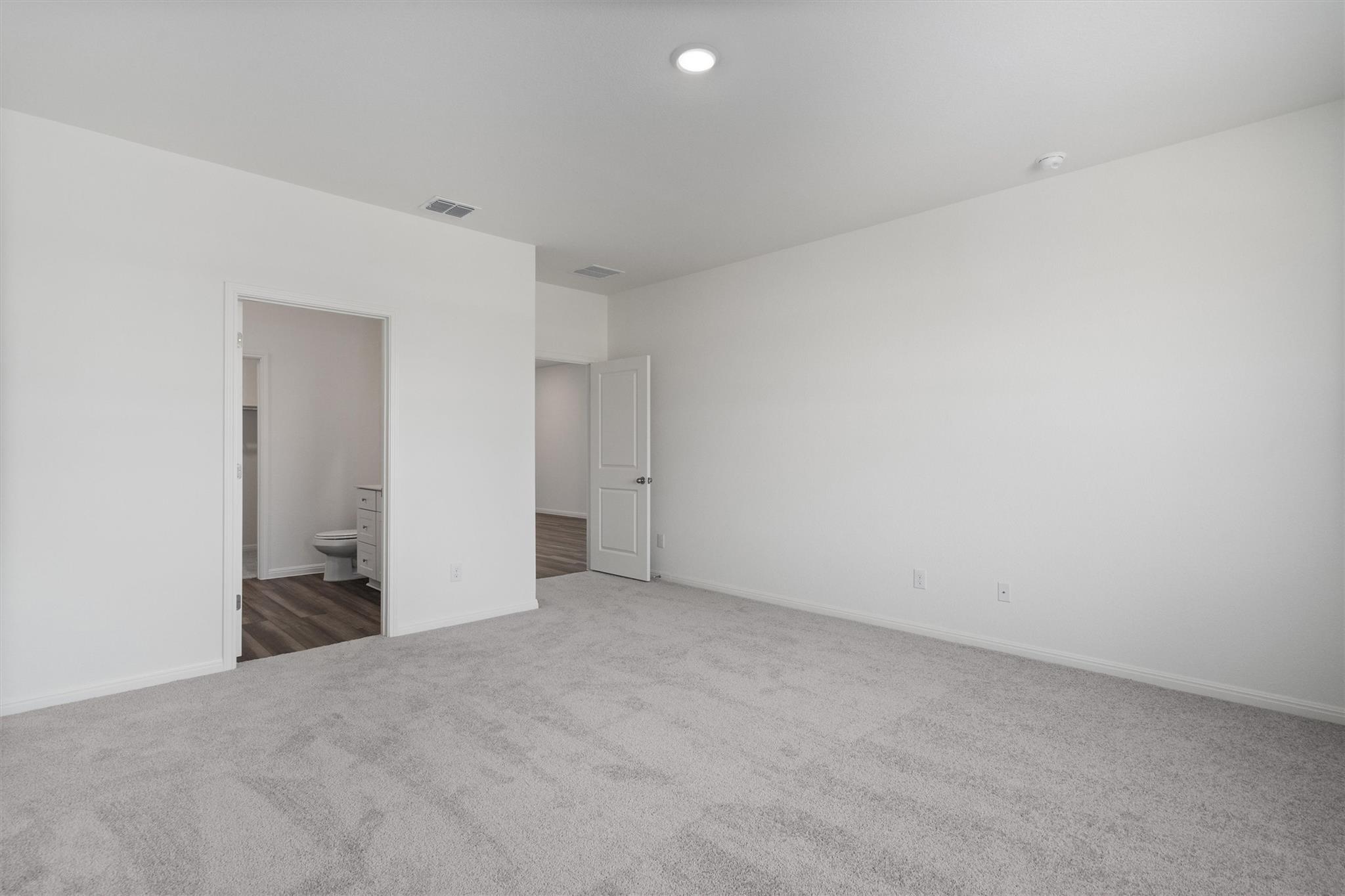 105 Bridgeview DR, Hutto